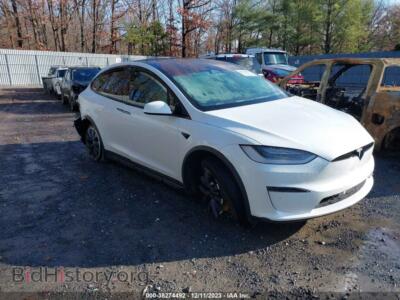 2022 Tesla MODEL X Plaid TRI Motor All-Wheel Drive, белый — VIN 7SAXCBE65NF353229, IAAI