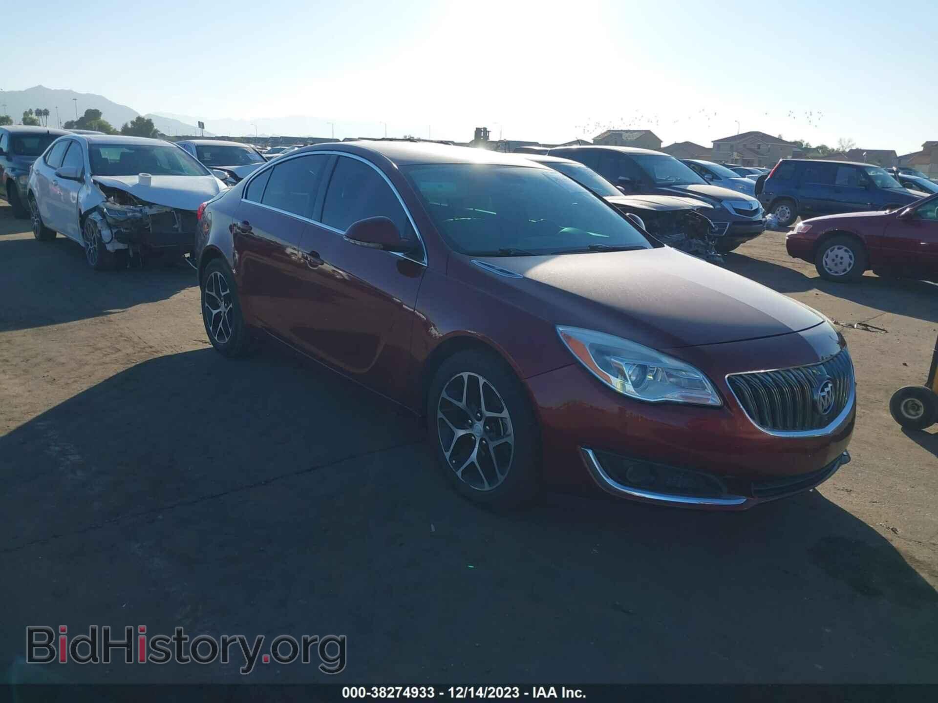 Photo 2G4GL5EX5H9103601 - BUICK REGAL 2017