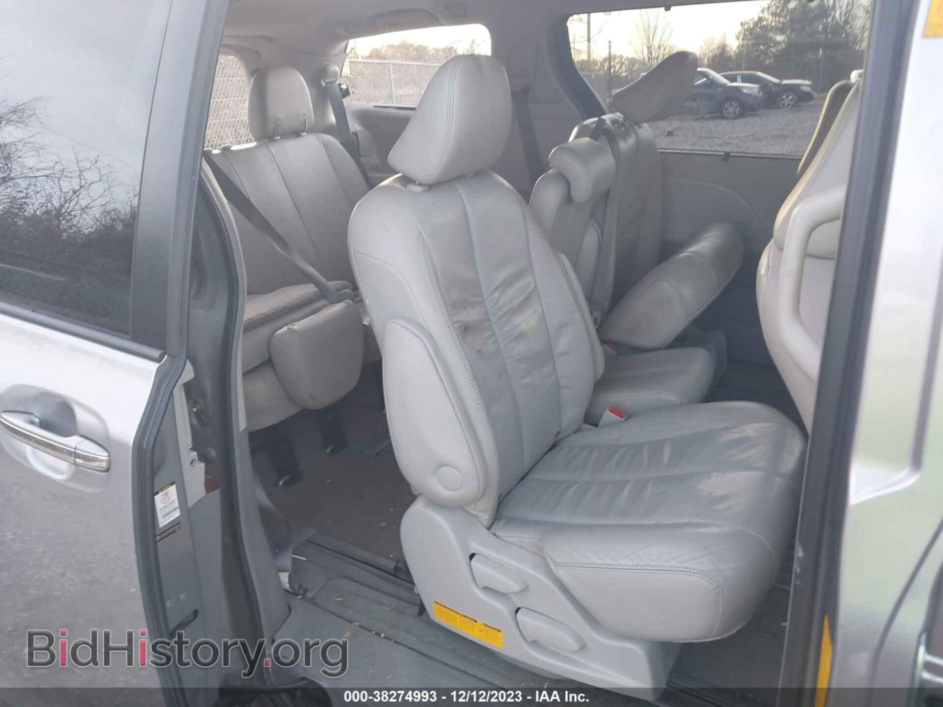 2011 TOYOTA SIENNA - VIN: 5TDYK3DC8BS039003 - Фото 8