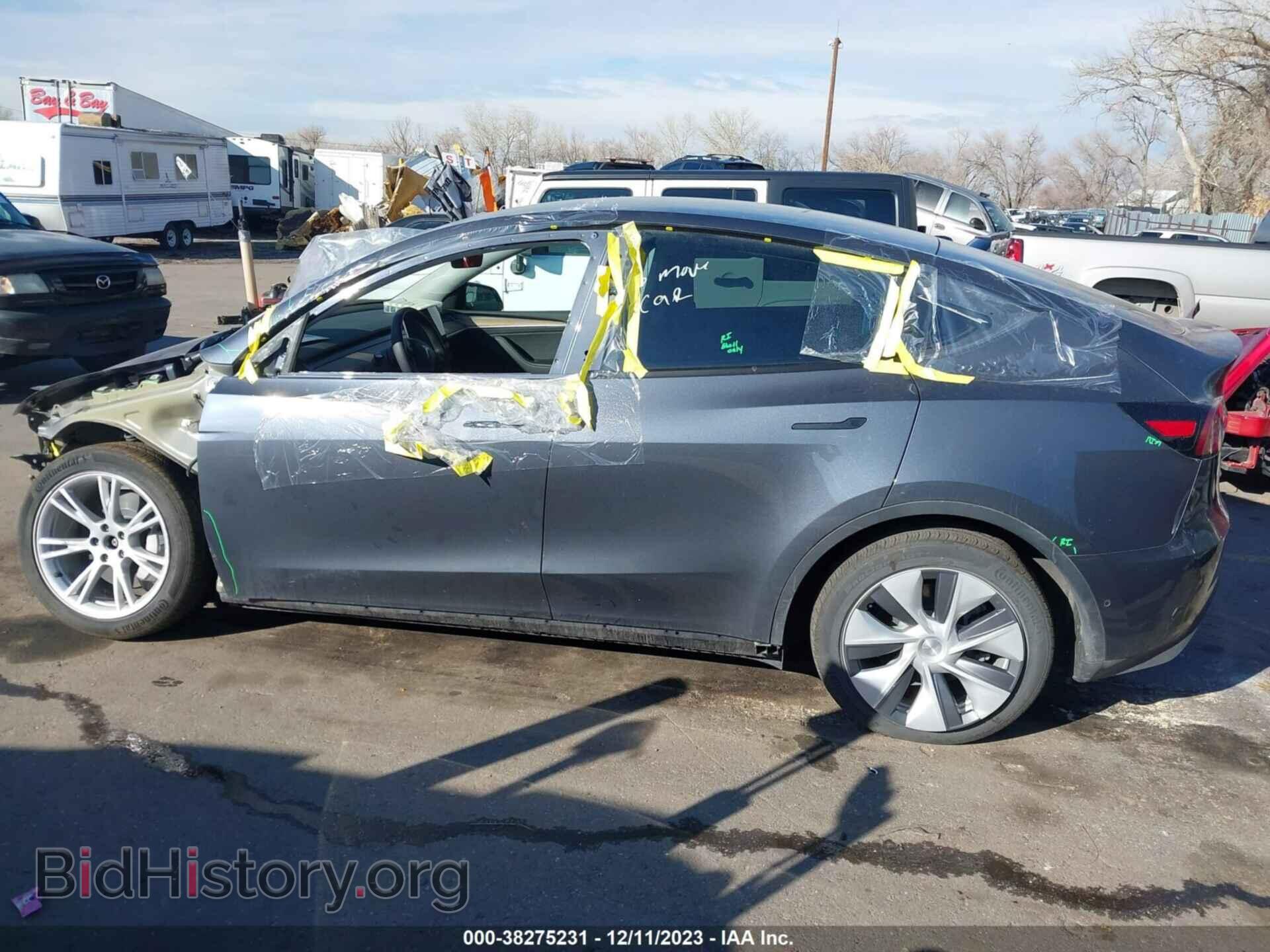 2022 TESLA MODEL Y - VIN: 7SAYGDEE5NA022014 - Photo 13