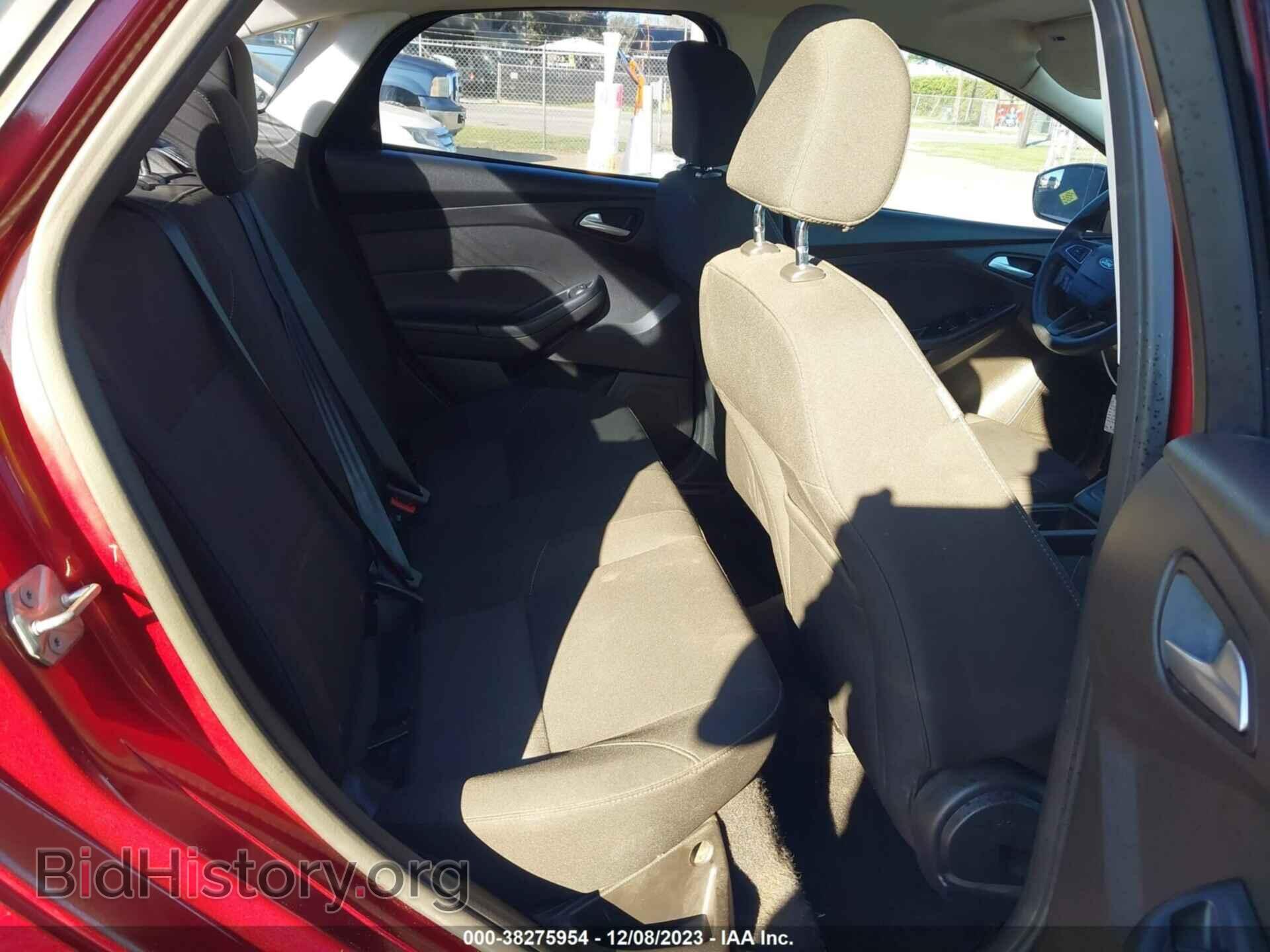 2016 FORD FOCUS - VIN: 1FADP3F26GL360220 - Фото 8
