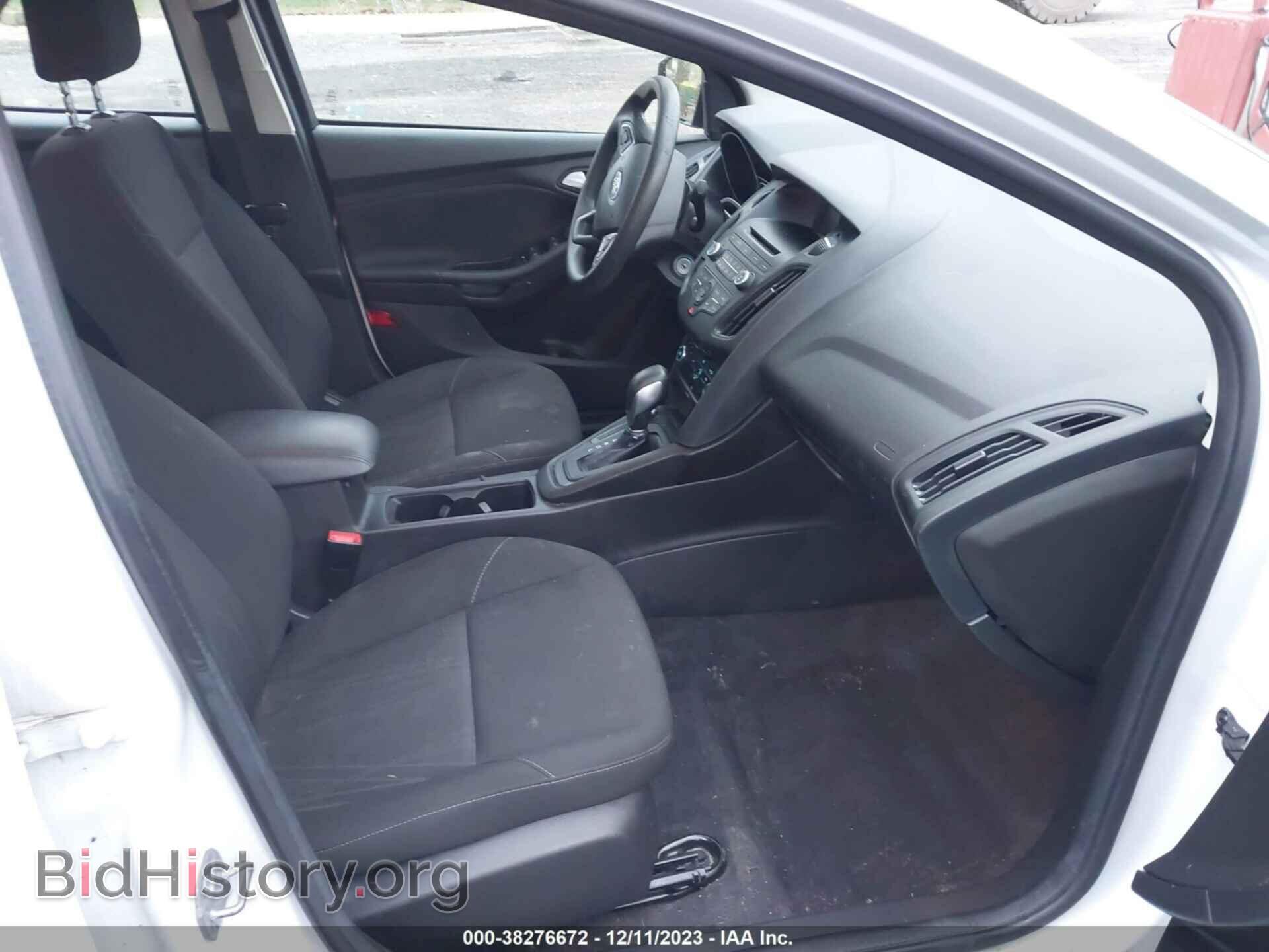 2017 FORD FOCUS - VIN: 1FADP3F26HL323640 - Photo 5