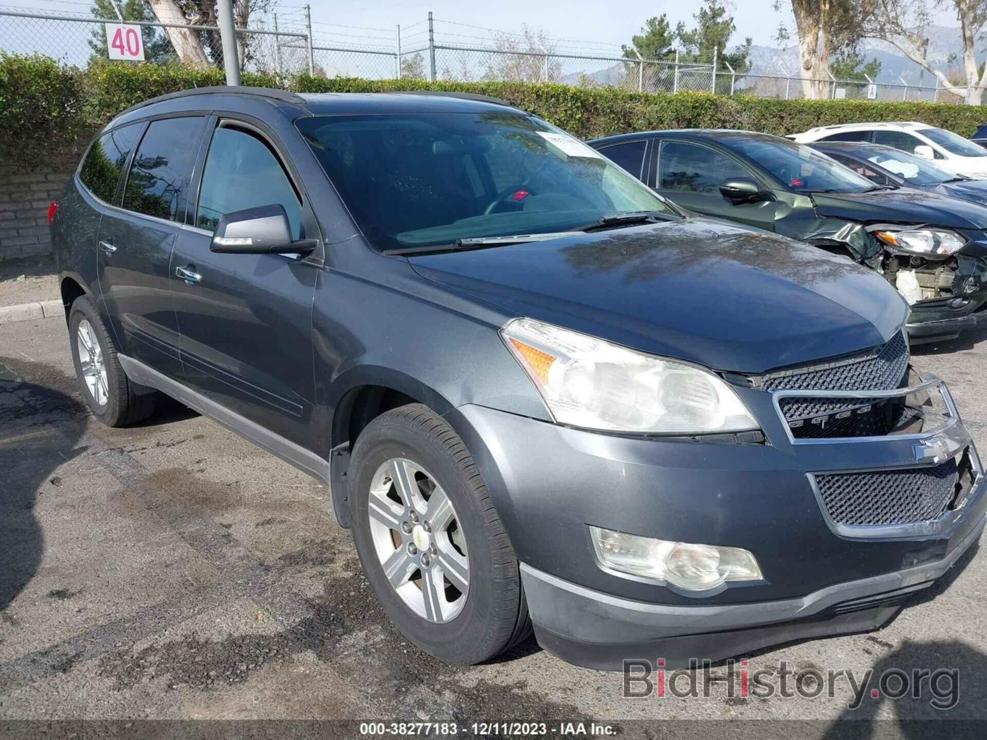 Photo 1GNKVGED3BJ372371 - CHEVROLET TRAVERSE 2011