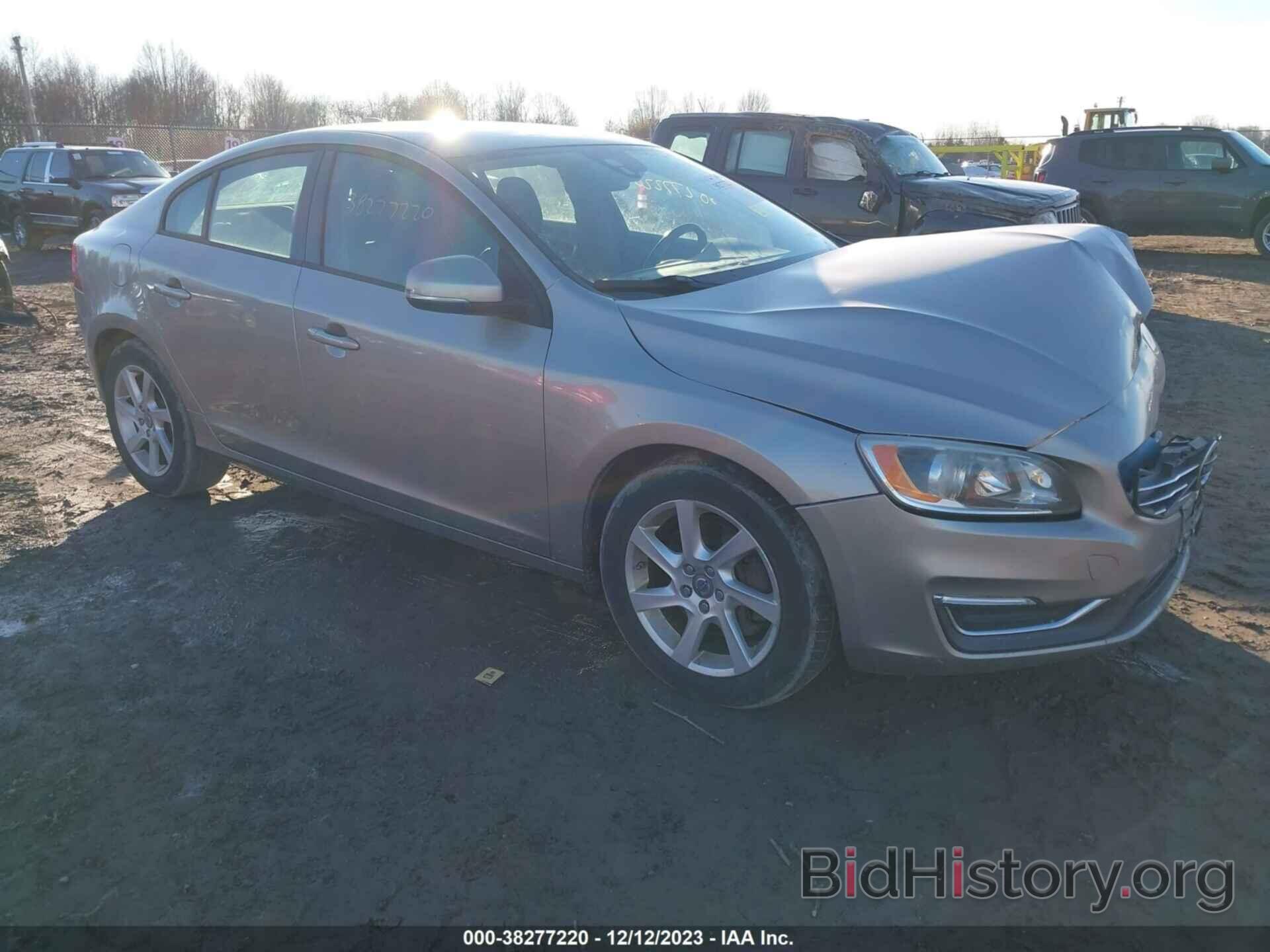 Photo YV1612FS0E1273365 - VOLVO S60 2014