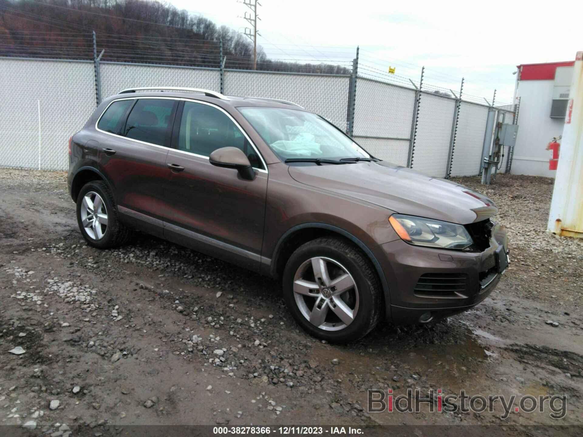 Фотография WVGFK9BP3BD007051 - VOLKSWAGEN TOUAREG 2011