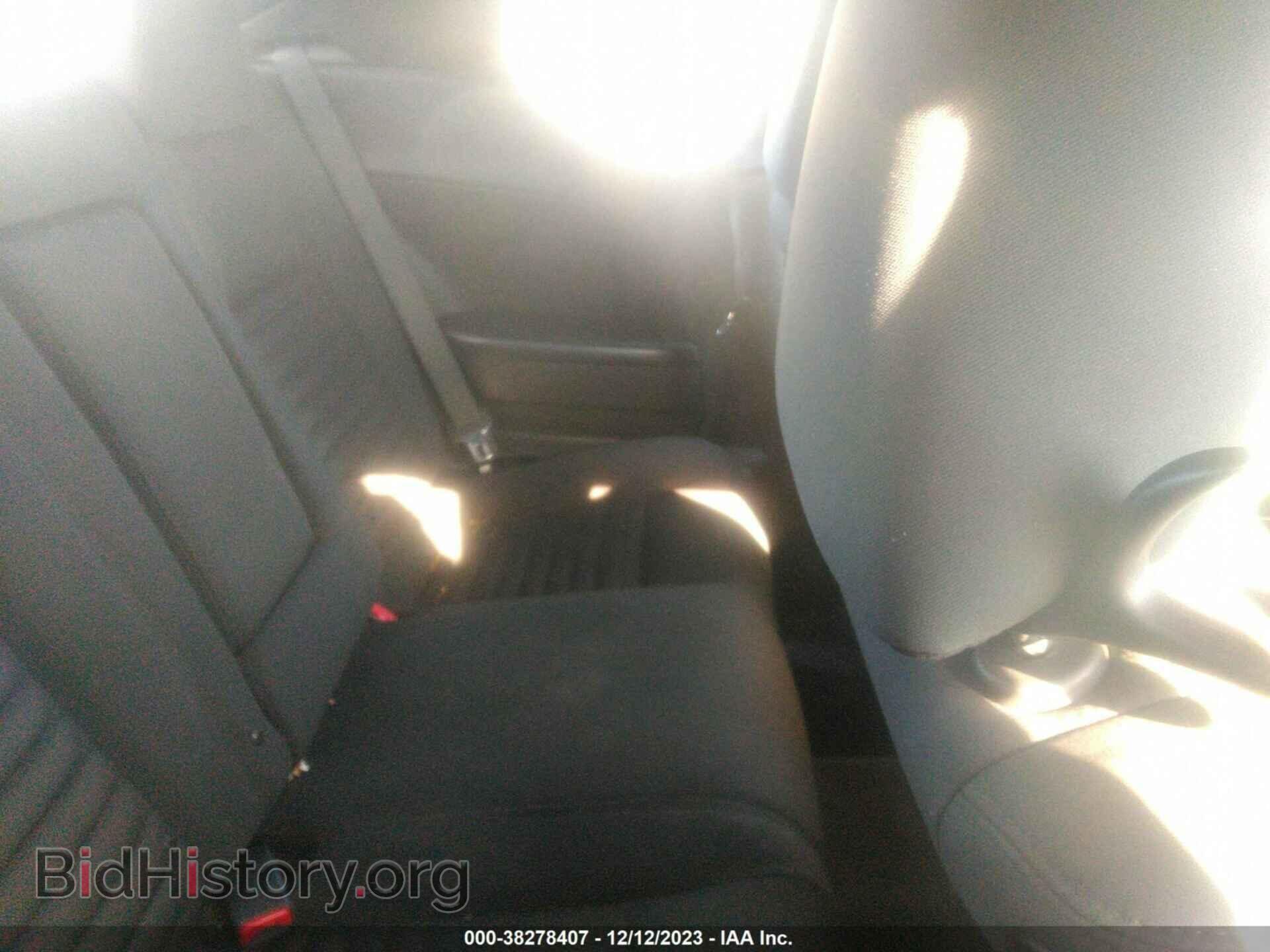 2011 DODGE CHALLENGER - VIN: 2B3CJ4DG8BH602329 - Фото 8