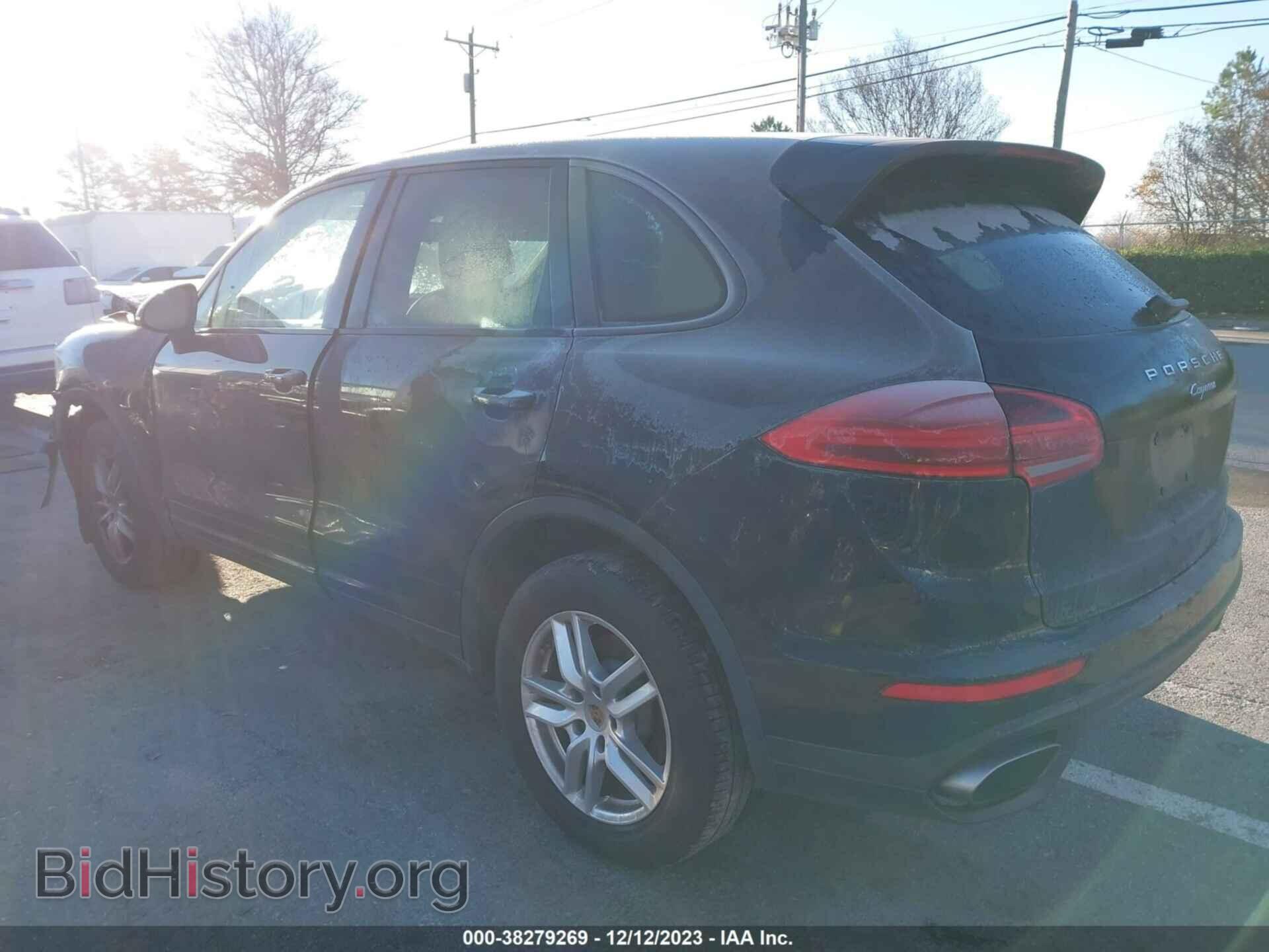 2017 PORSCHE CAYENNE - VIN: WP1AA2A26HKA91142 - Фото 3