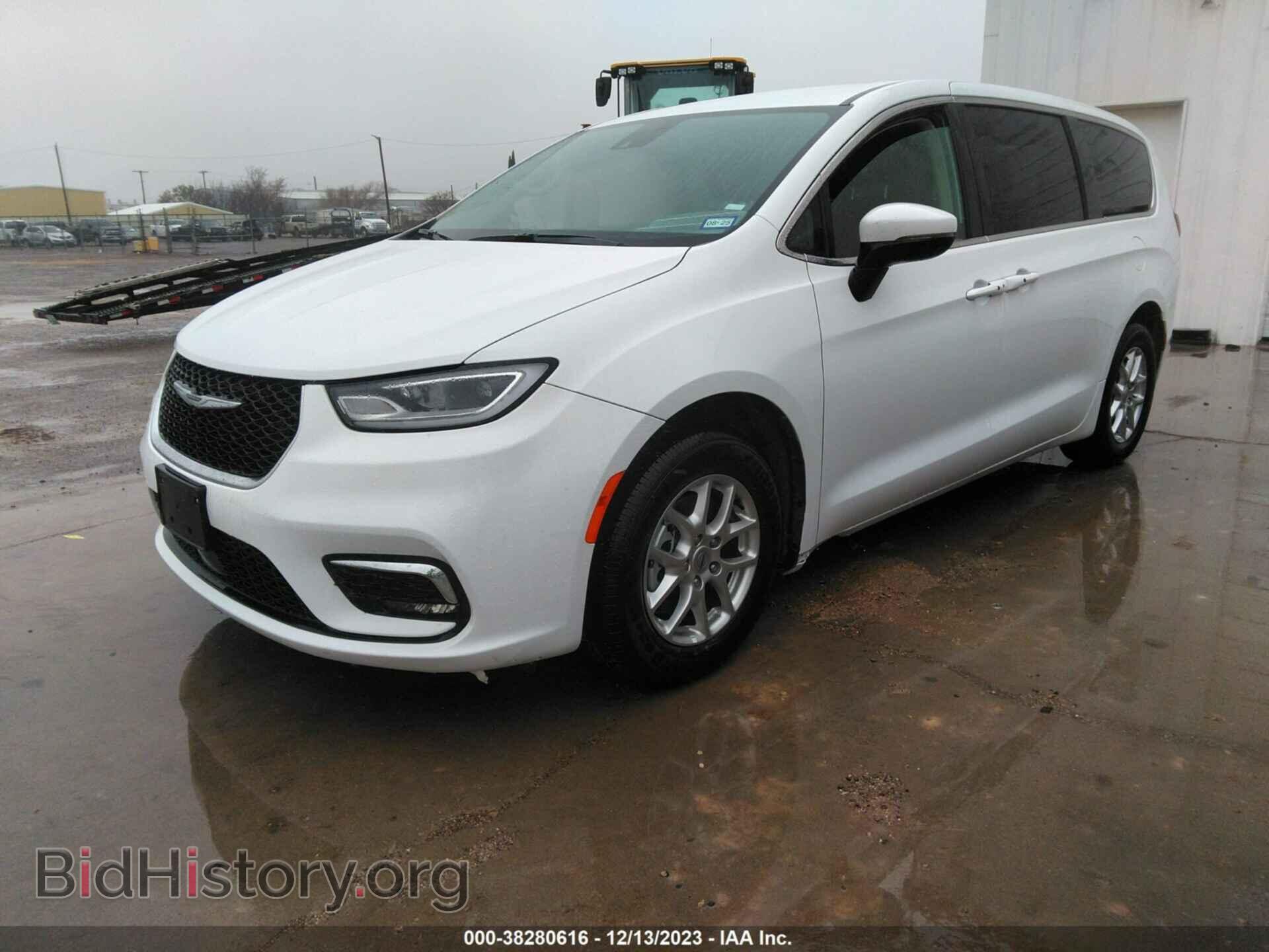 2023 CHRYSLER PACIFICA - VIN: 2C4RC1BG0PR620457 - Фото 2