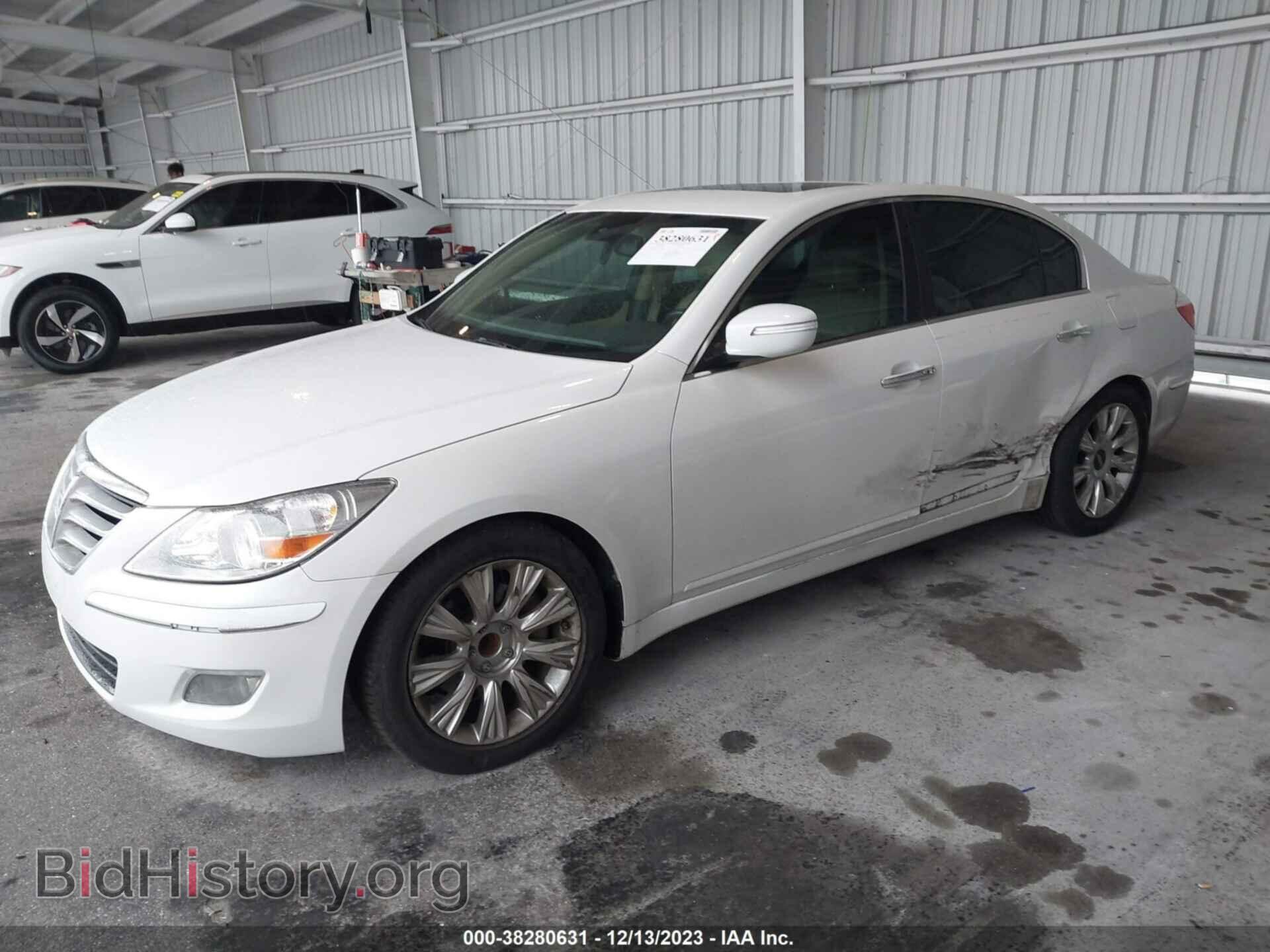 2010 HYUNDAI GENESIS - VIN: KMHGC4DE6AU100449 - Фото 2