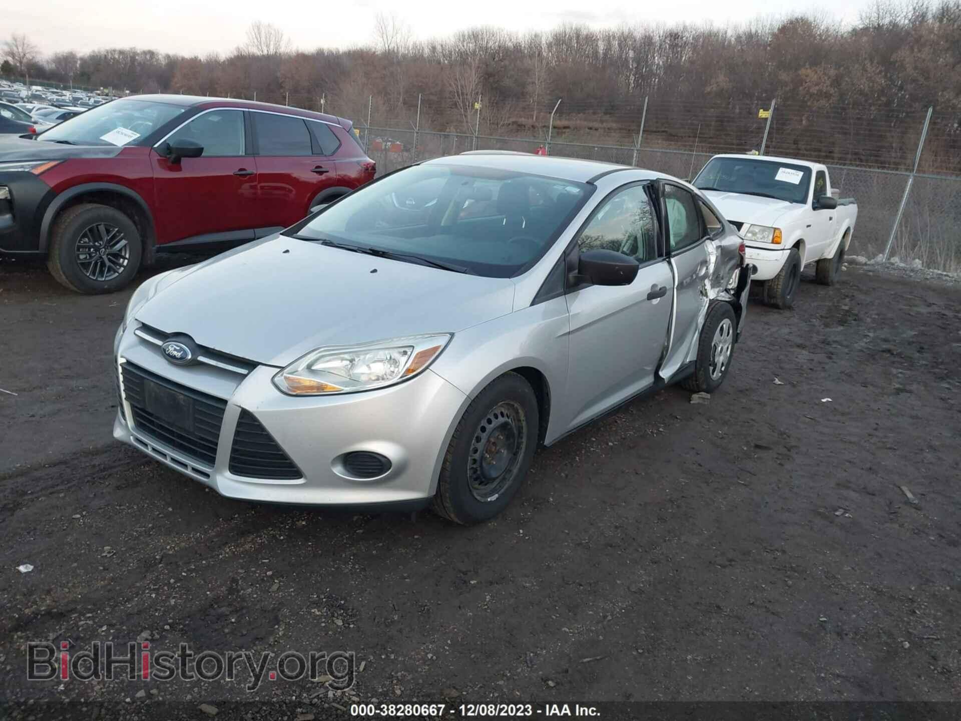 2014 FORD FOCUS - VIN: 1FADP3E28EL363232 - Photo 2