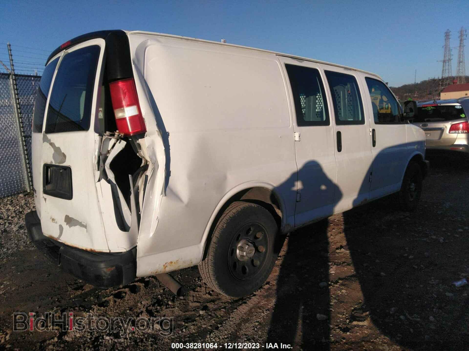 2012 CHEVROLET EXPRESS - VIN: 1GCSHAF44C1158146 - Фото 4