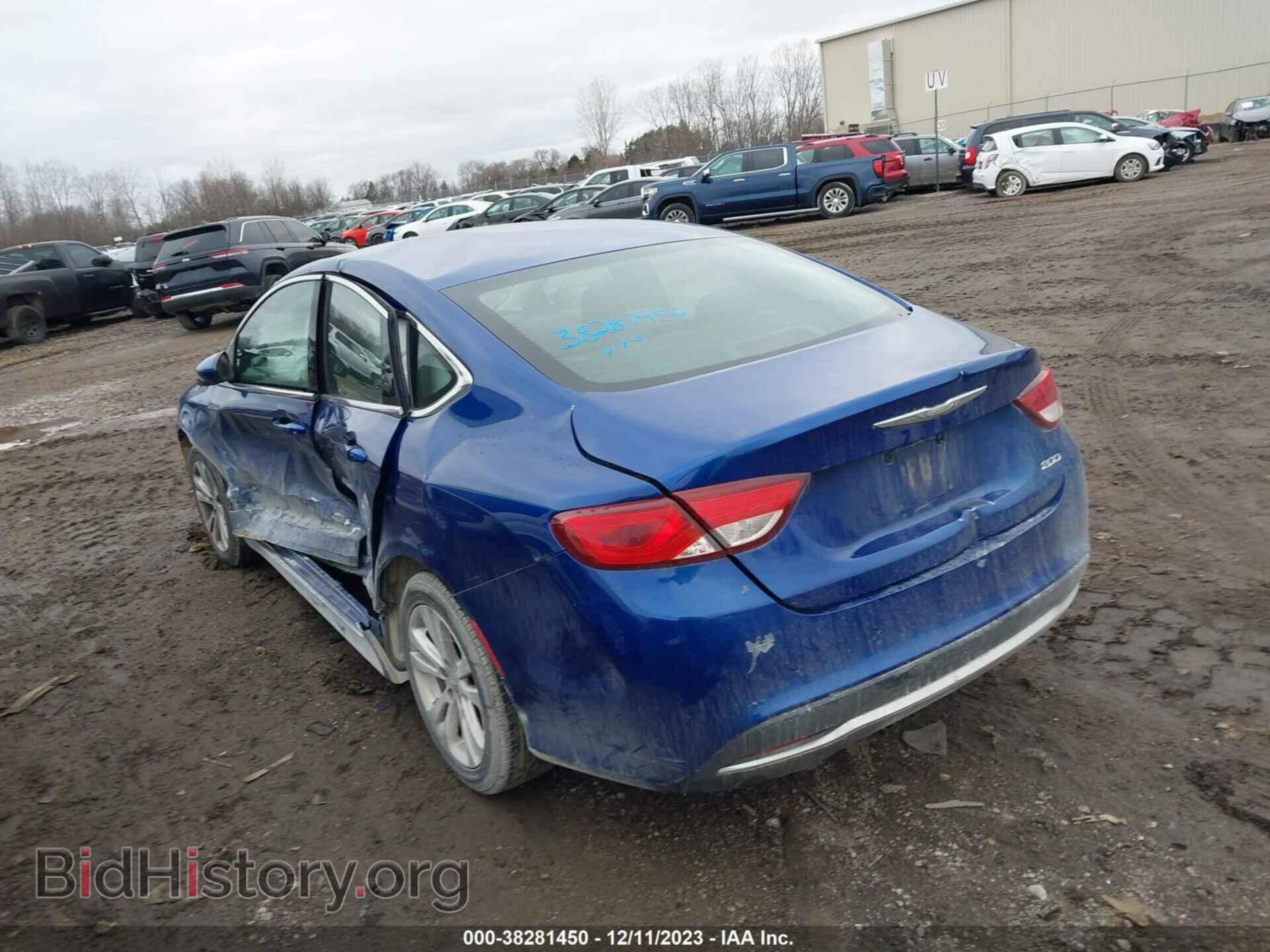 2015 CHRYSLER 200 - VIN: 1C3CCCAB2FN631371 - Фото 3