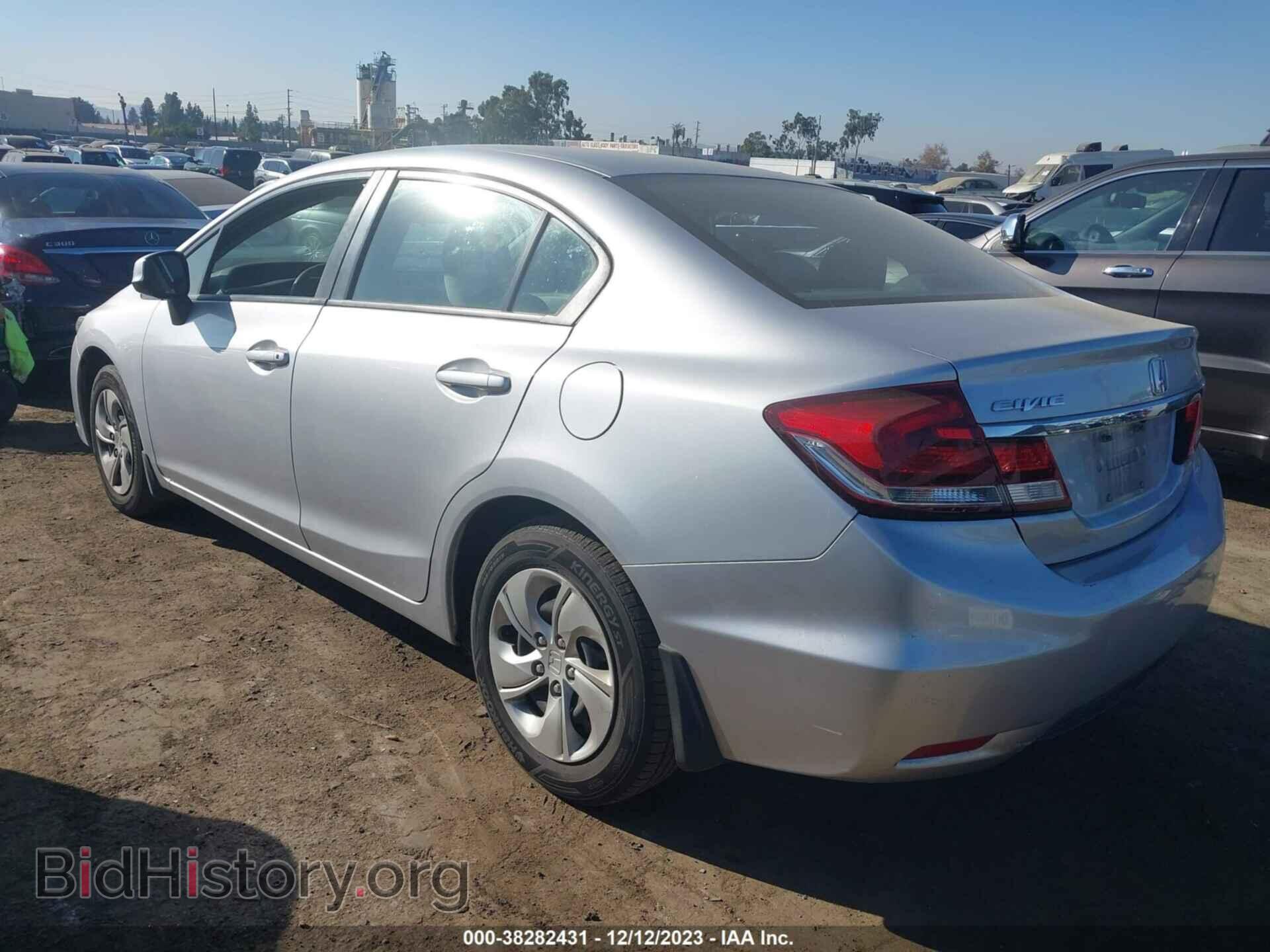 2013 HONDA CIVIC - VIN: 19XFB2F56DE275114 - Фото 3