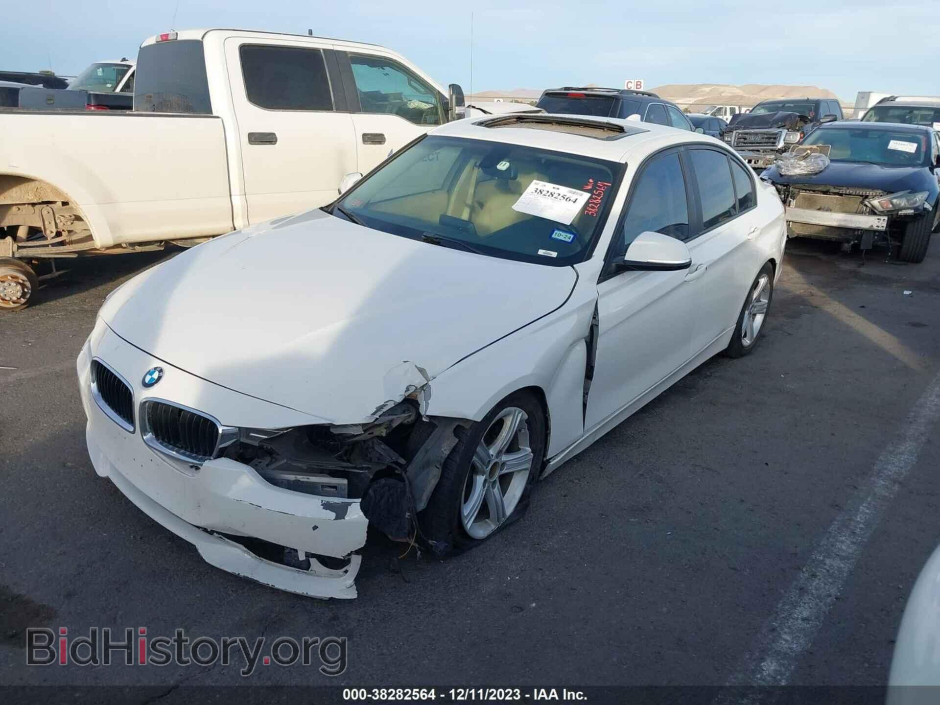 2015 BMW 320I - VIN: WBA3B1C59FK138019 - Фото 2