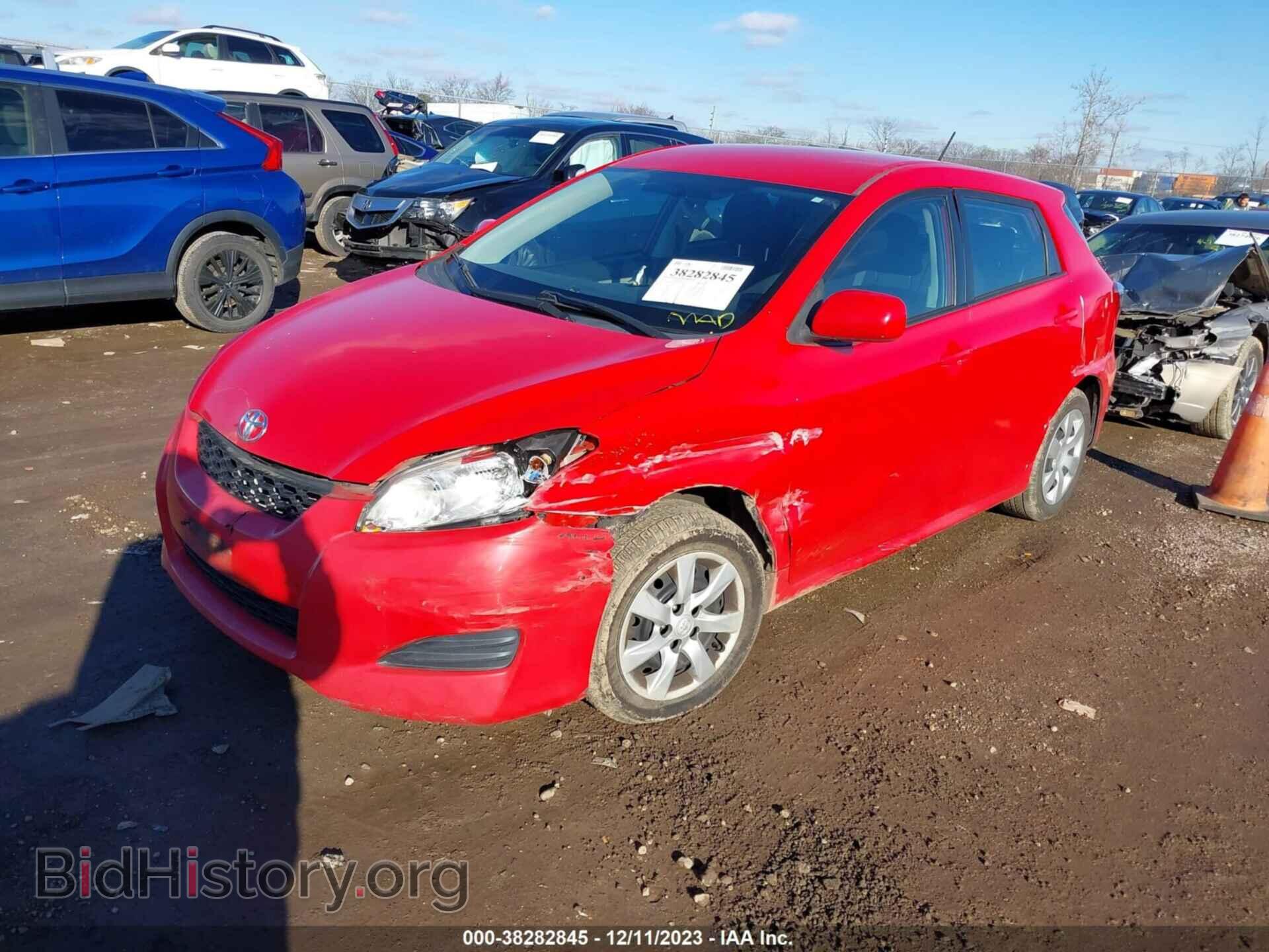 2011 TOYOTA MATRIX - VIN: 2T1KU4EE3BC570110 - Фото 2