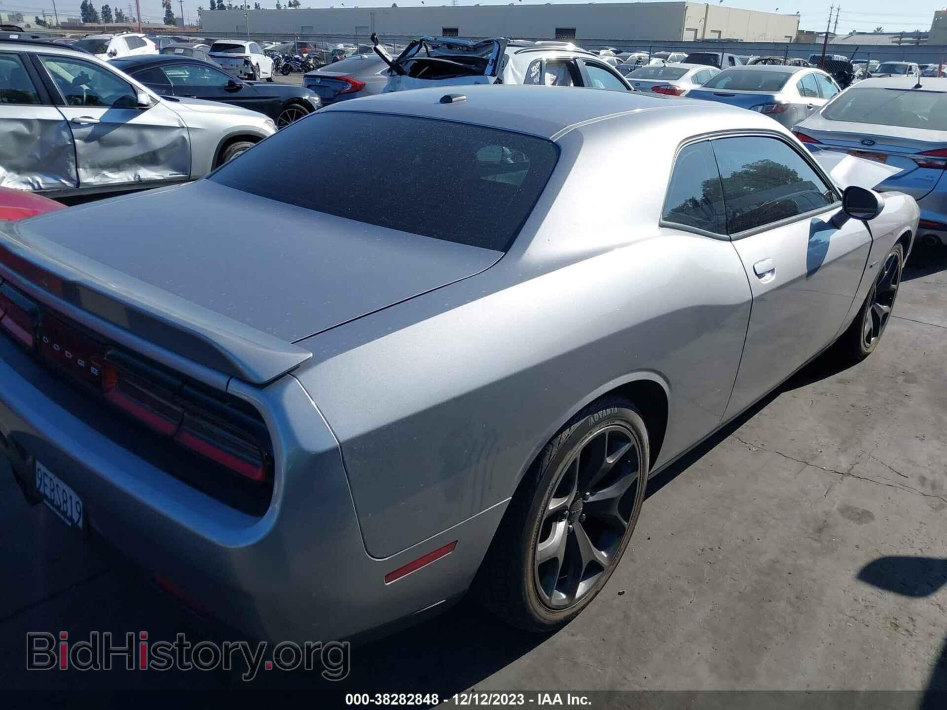 2015 DODGE CHALLENGER - VIN: 2C3CDZAT8FH913709 - Фото 4
