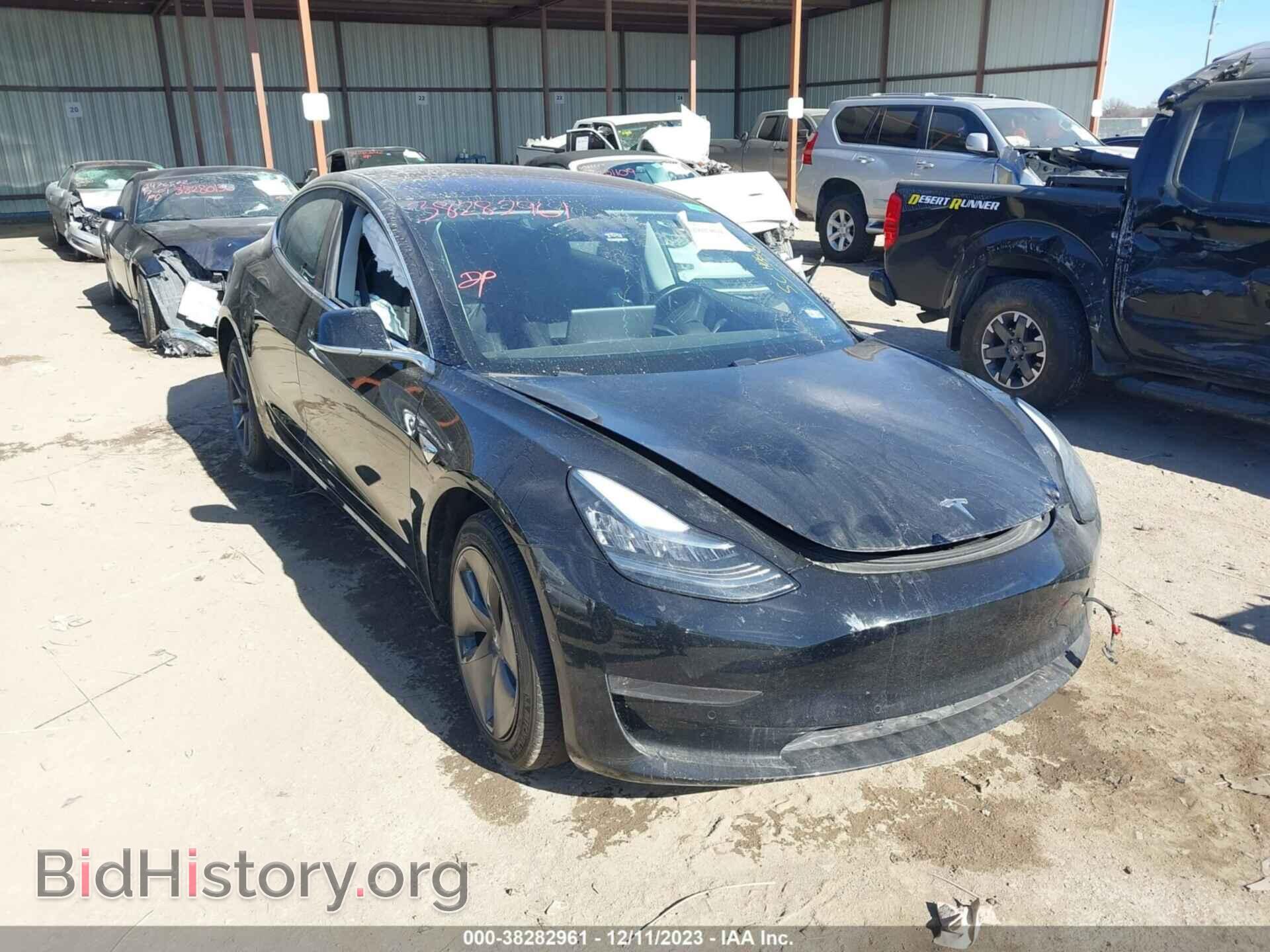 Фотография 5YJ3E1EA9JF028016 - TESLA MODEL 3 2018