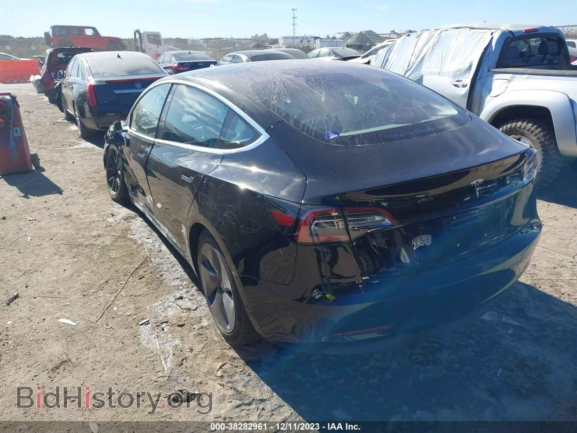 2018 TESLA MODEL 3 - VIN: 5YJ3E1EA9JF028016 - Фото 3