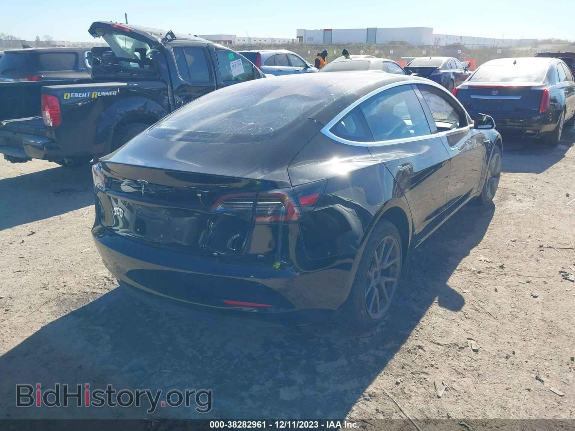2018 TESLA MODEL 3 - VIN: 5YJ3E1EA9JF028016 - Фото 4