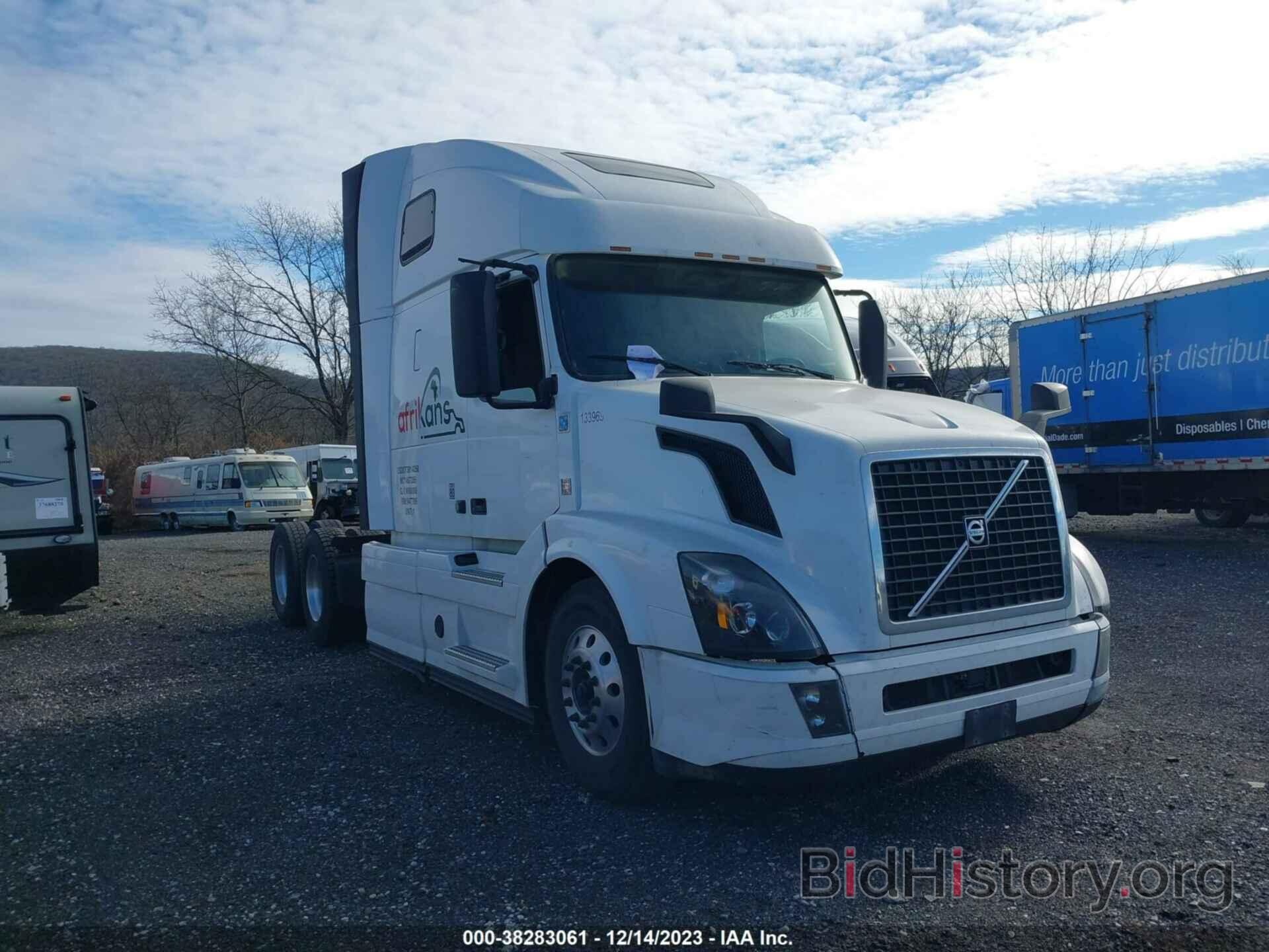 Photo 4V4NC9EH1GN947789 - VOLVO VN 2016