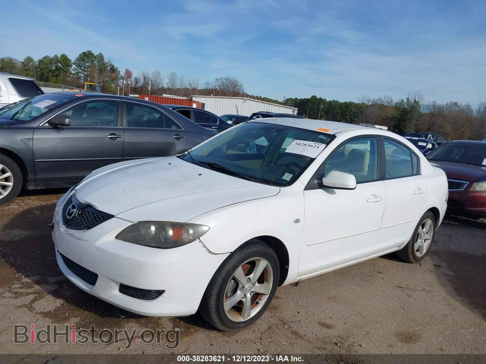 2006 MAZDA MAZDA3 - VIN: JM1BK12F961433748 - Фото 2