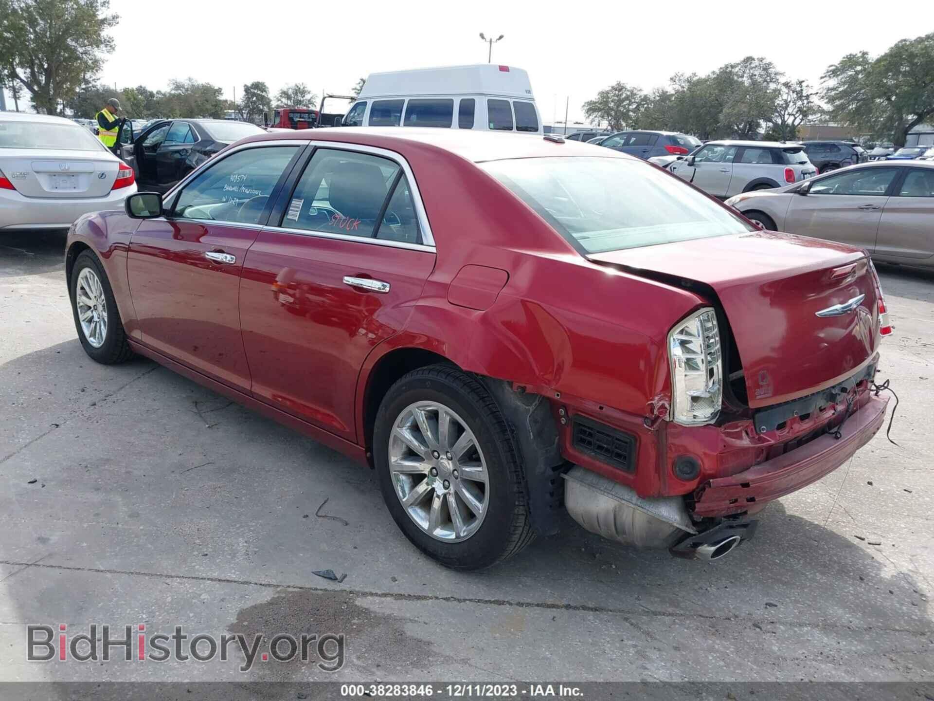 2013 CHRYSLER 300C - VIN: 2C3CCAET1DH673902 - Фото 3