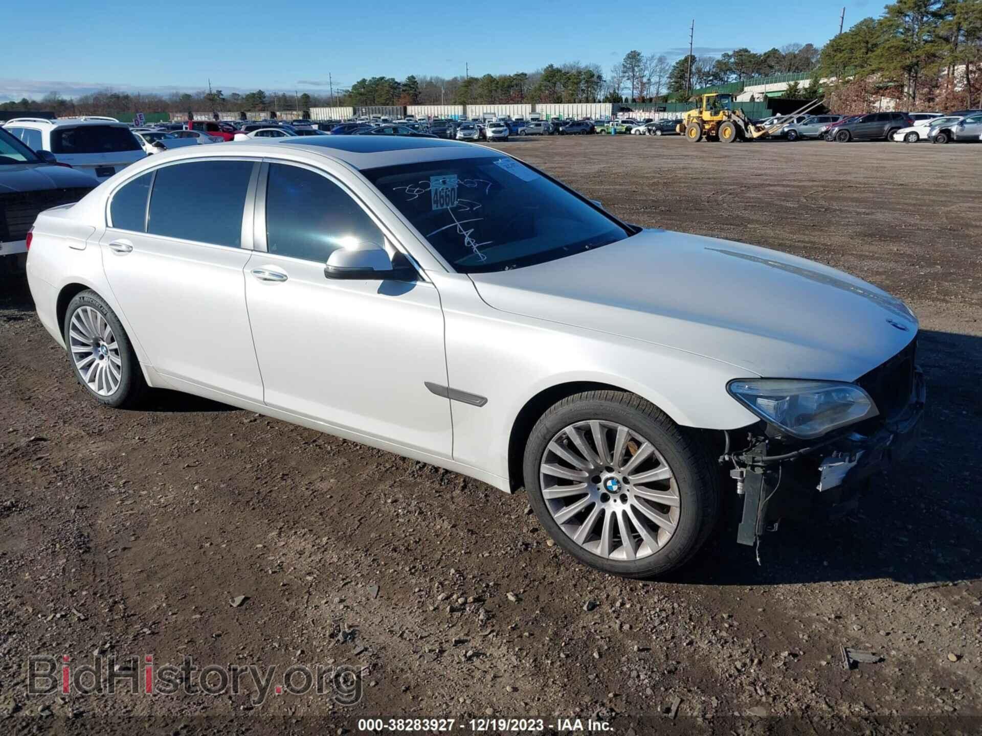 Фотография WBAYE8C55DD133018 - BMW 750LI 2013