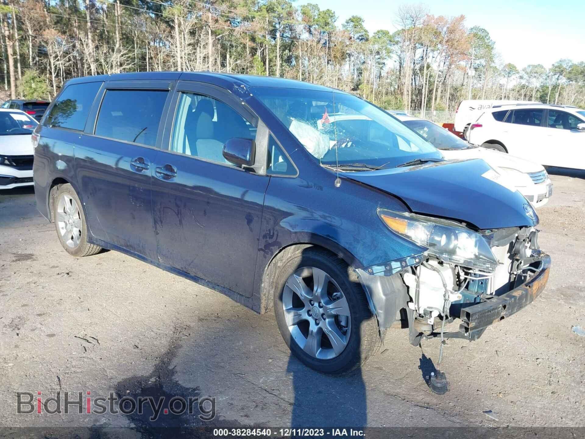 Фотография 5TDXK3DC5BS132413 - TOYOTA SIENNA 2011