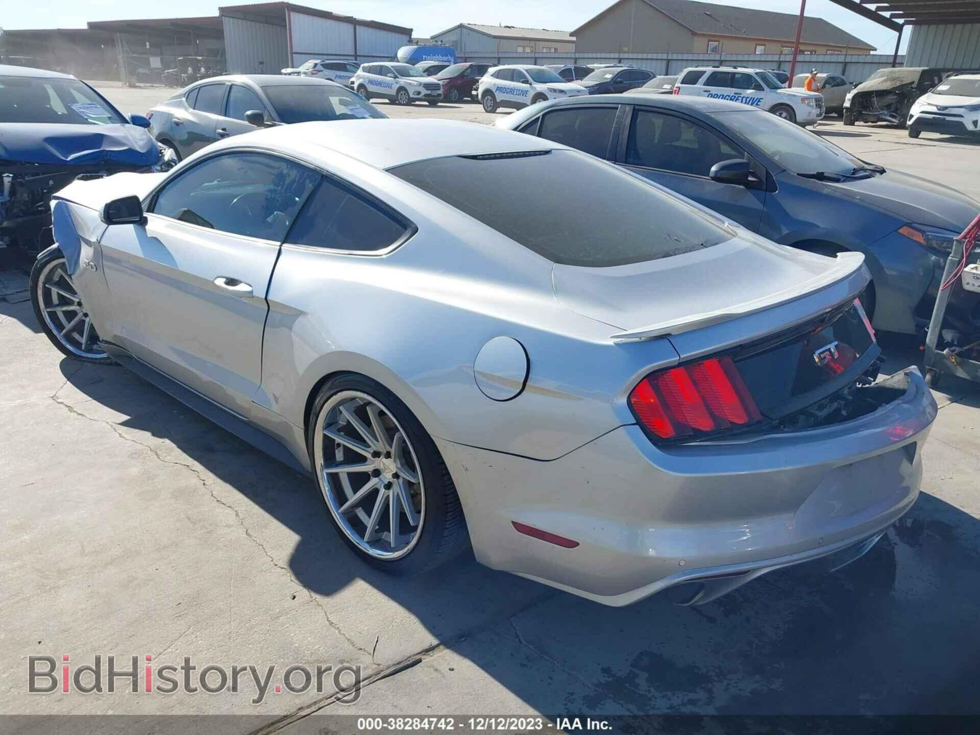 2015 FORD MUSTANG - VIN: 1FA6P8CF3F5305868 - Фото 3