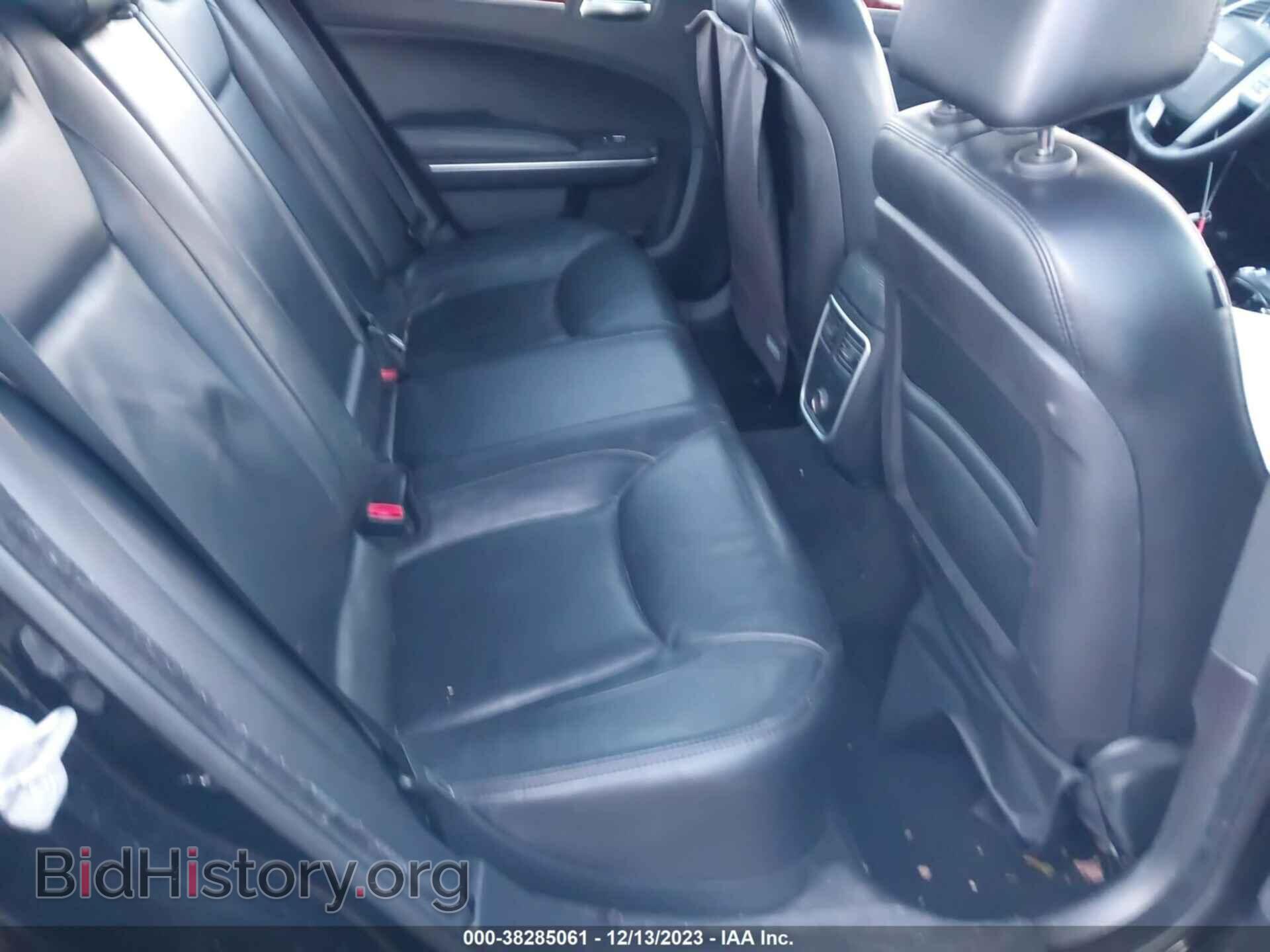 2012 CHRYSLER 300 - VIN: 2C3CCAHG7CH314003 - Фото 8