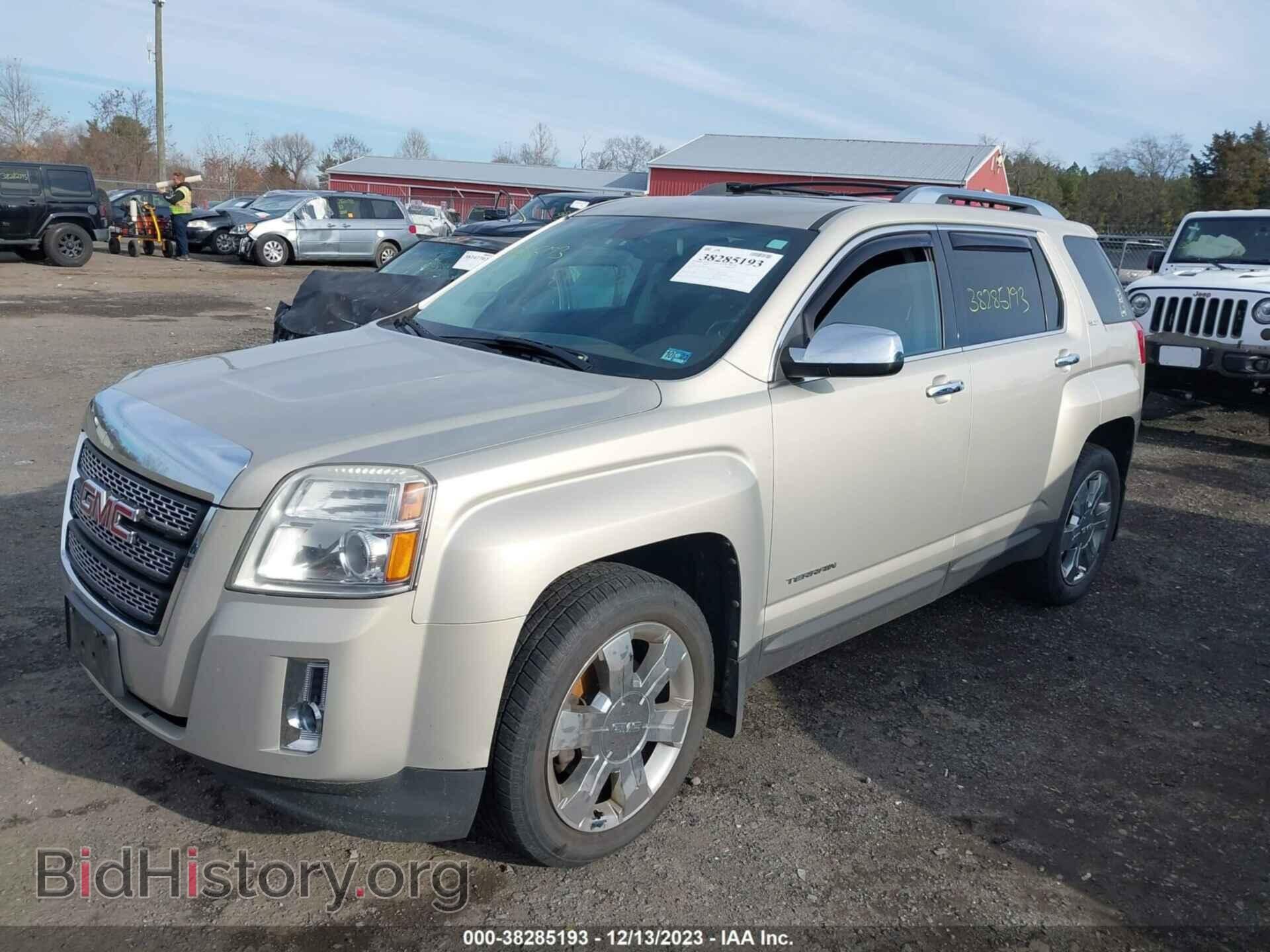 2011 GMC TERRAIN - VIN: 2CTFLXE51B6465125 - Фото 2