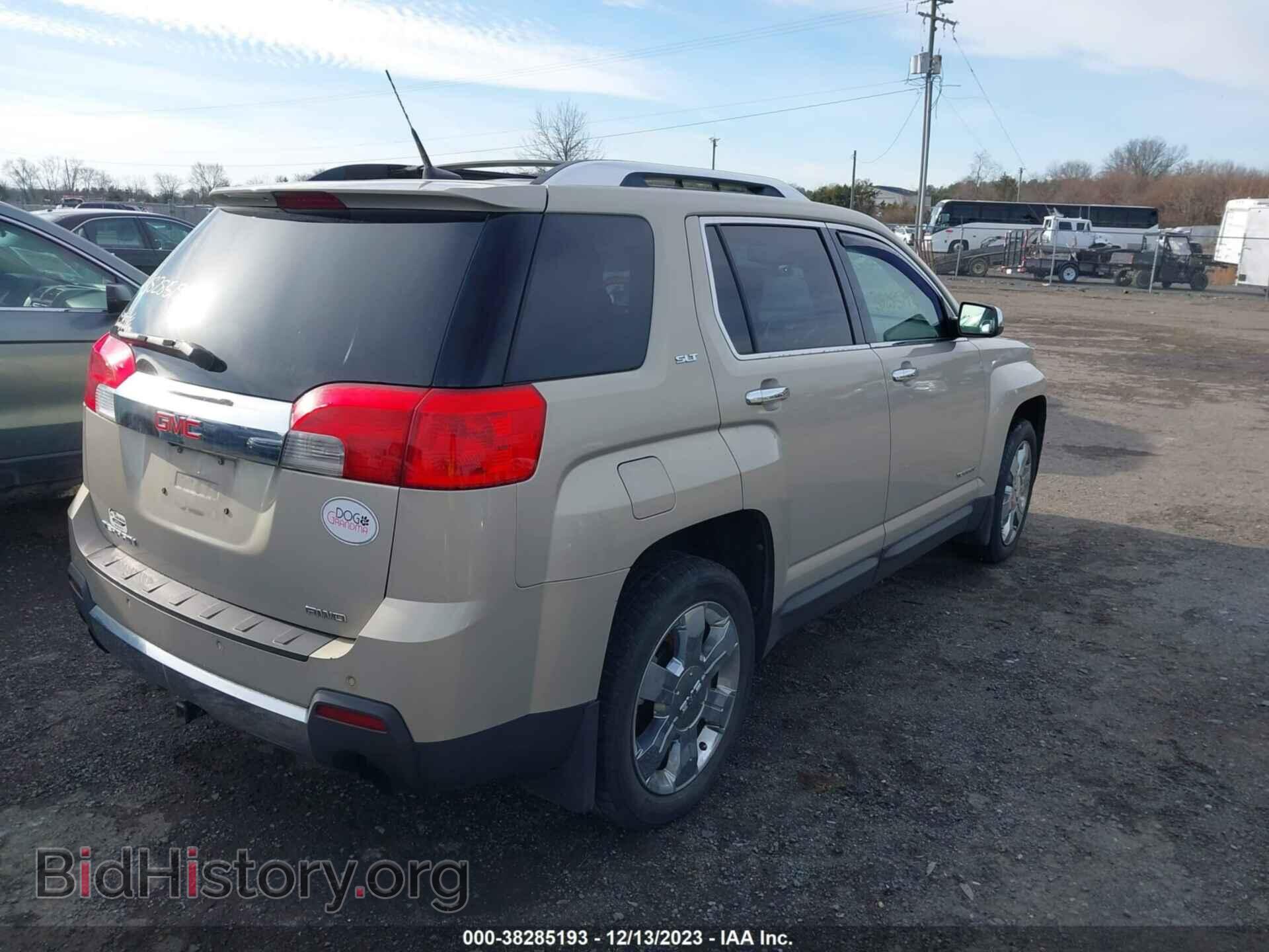 2011 GMC TERRAIN - VIN: 2CTFLXE51B6465125 - Фото 4