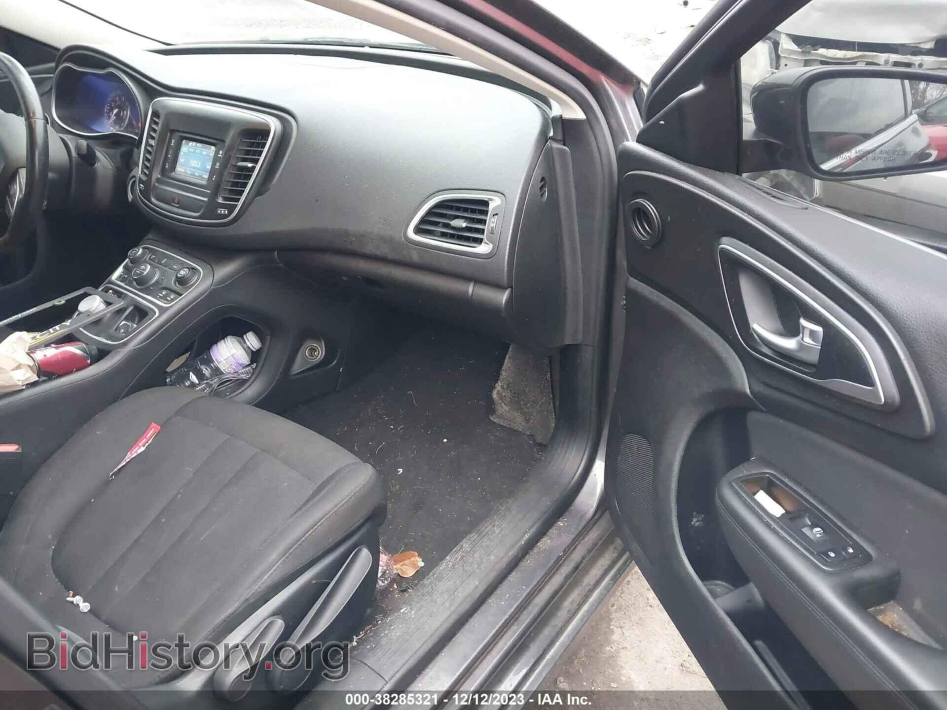 2015 CHRYSLER 200 - VIN: 1C3CCCAB3FN655761 - Photo 5