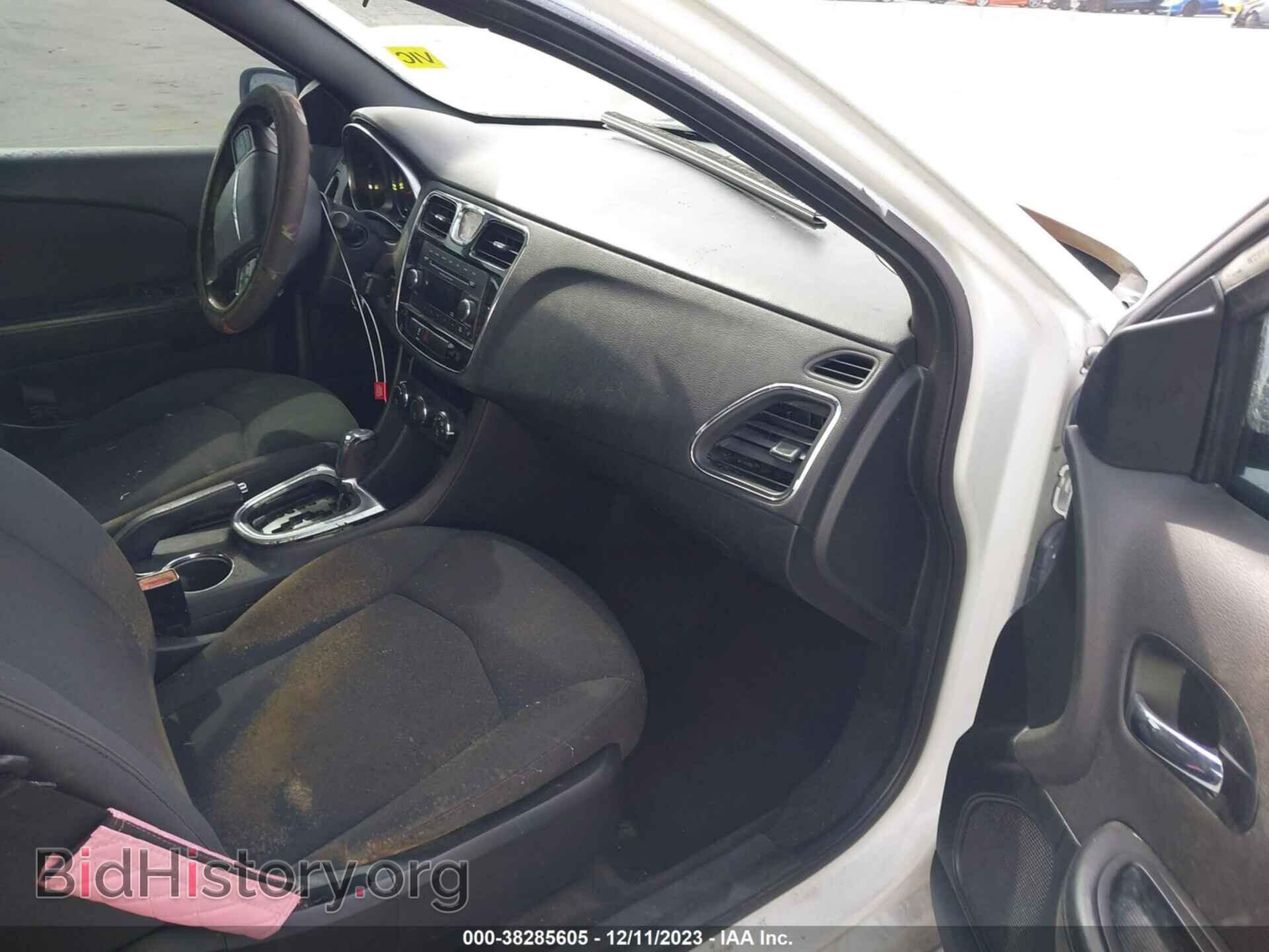 2012 CHRYSLER 200 - VIN: 1C3CCBABXCN201898 - Фото 5