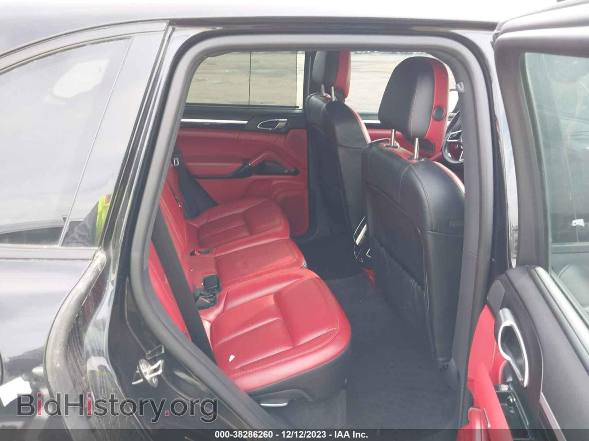 2017 PORSCHE CAYENNE - VIN: WP1AA2A28HKA90249 - Фото 8