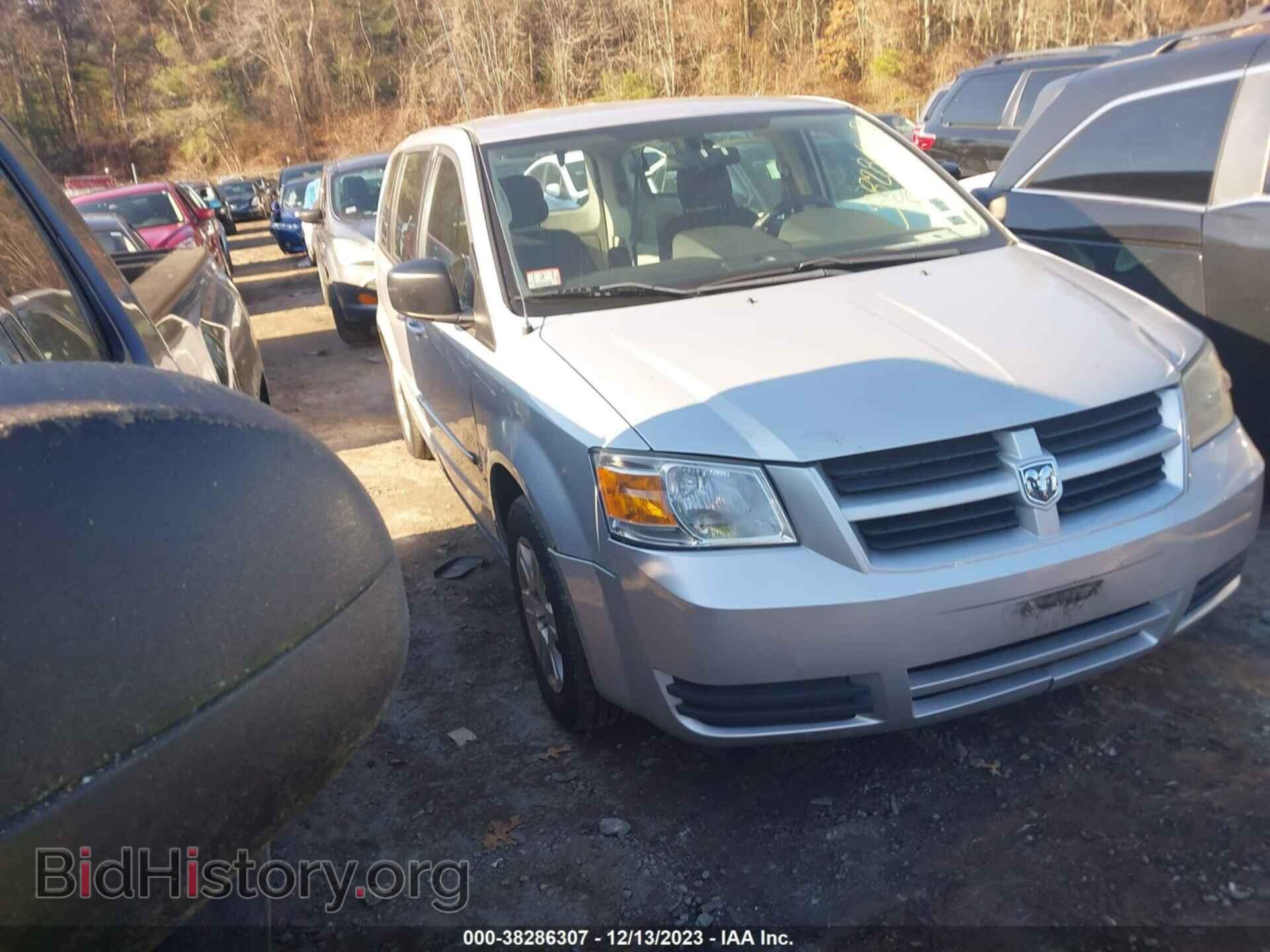 Photo 2D4RN4DE2AR418706 - DODGE GRAND CARAVAN 2010