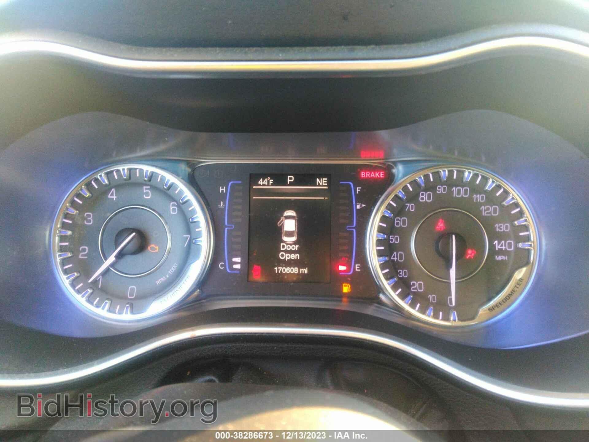 2016 CHRYSLER 200 - VIN: 1C3CCCAB3GN128143 - Фото 7