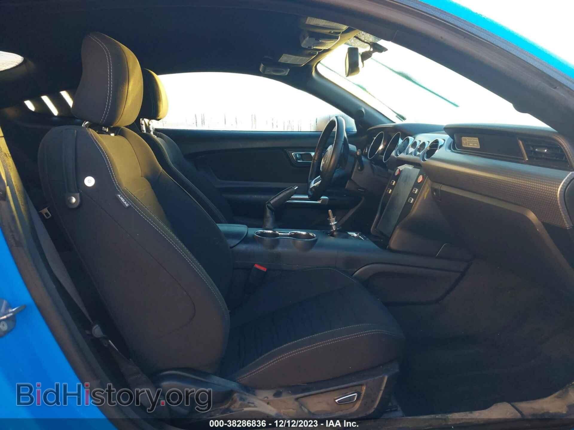 2017 FORD MUSTANG - VIN: 1FA6P8CF8H5270098 - Фото 5