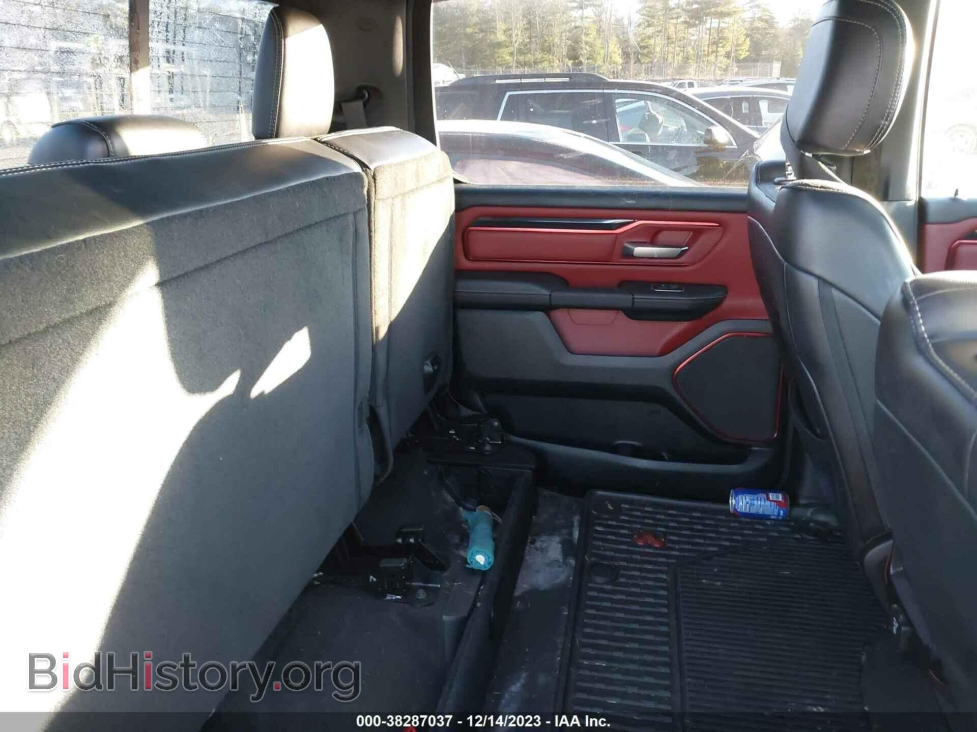 2020 RAM 1500 - VIN: 1C6SRFLTXLN110012 - Фото 8