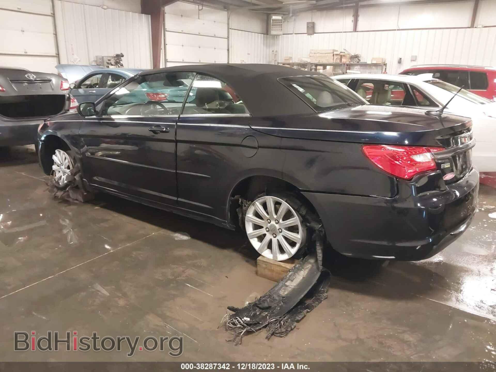 2012 CHRYSLER 200 - VIN: 1C3BCBEG5CN246099 - Фото 3