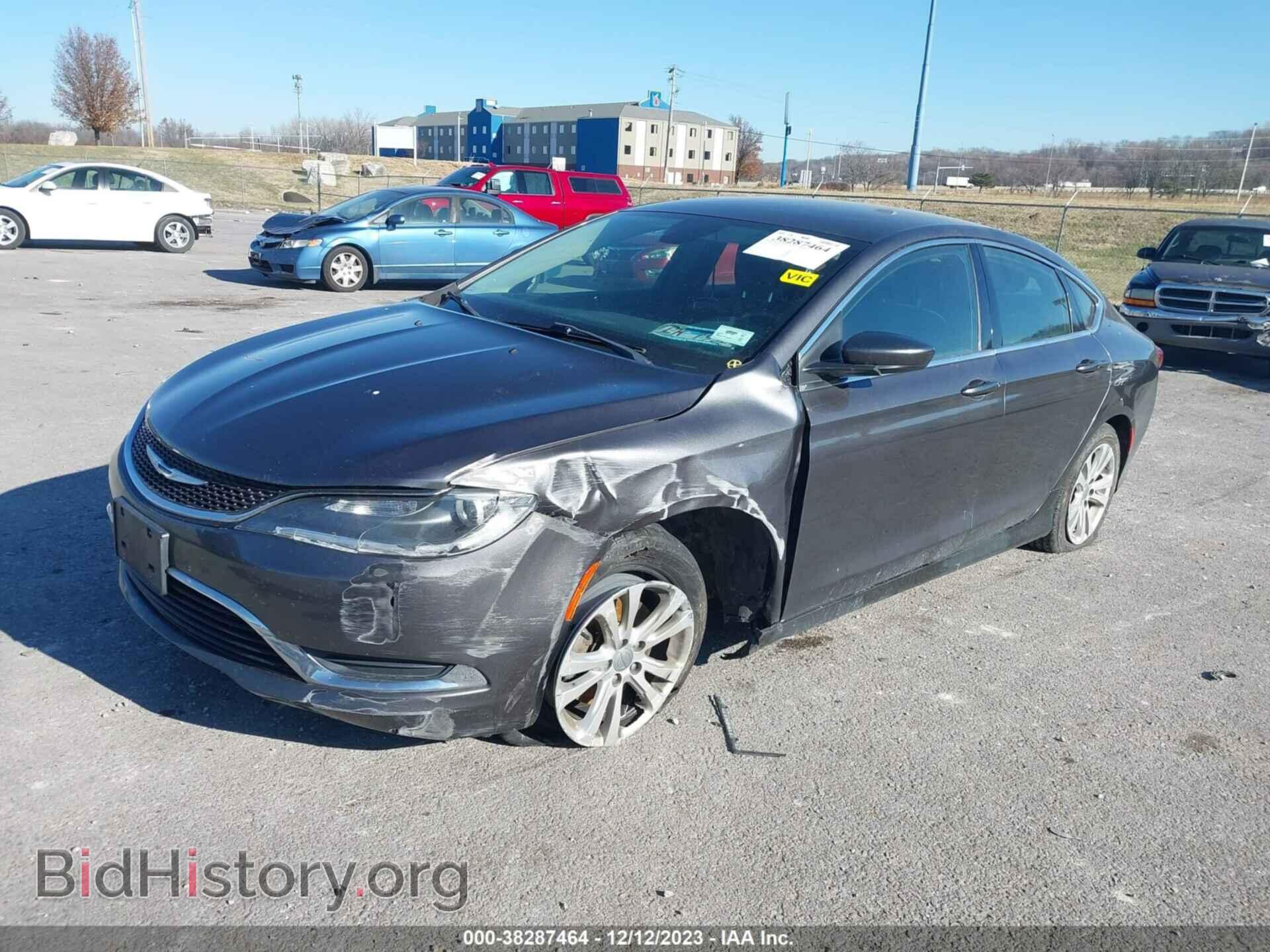 2016 CHRYSLER 200 - VIN: 1C3CCCAB4GN162415 - Фото 2