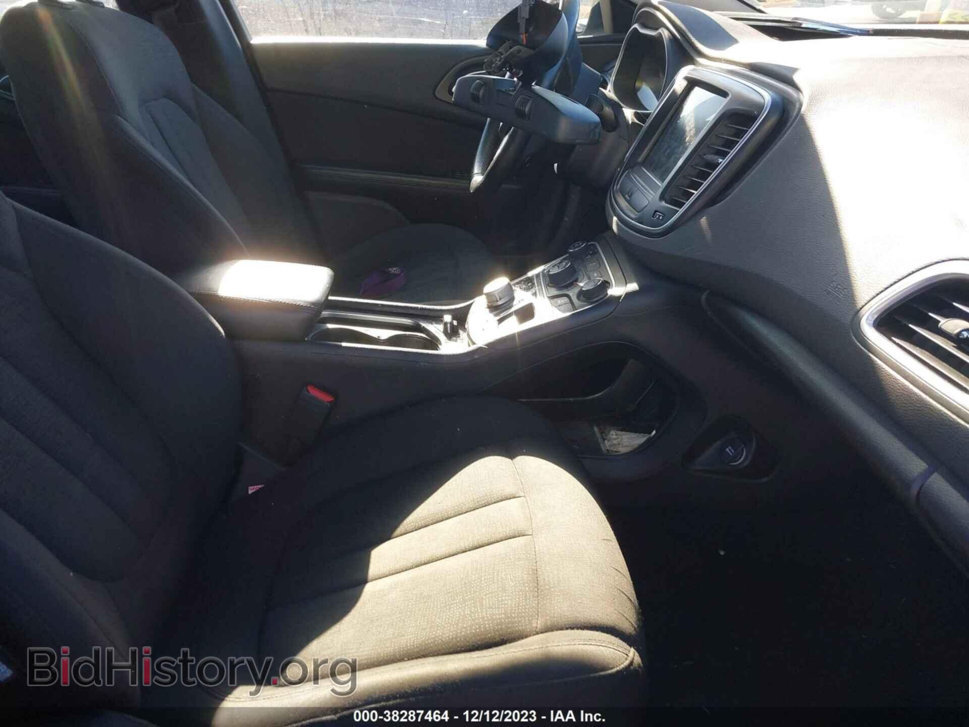2016 CHRYSLER 200 - VIN: 1C3CCCAB4GN162415 - Фото 5
