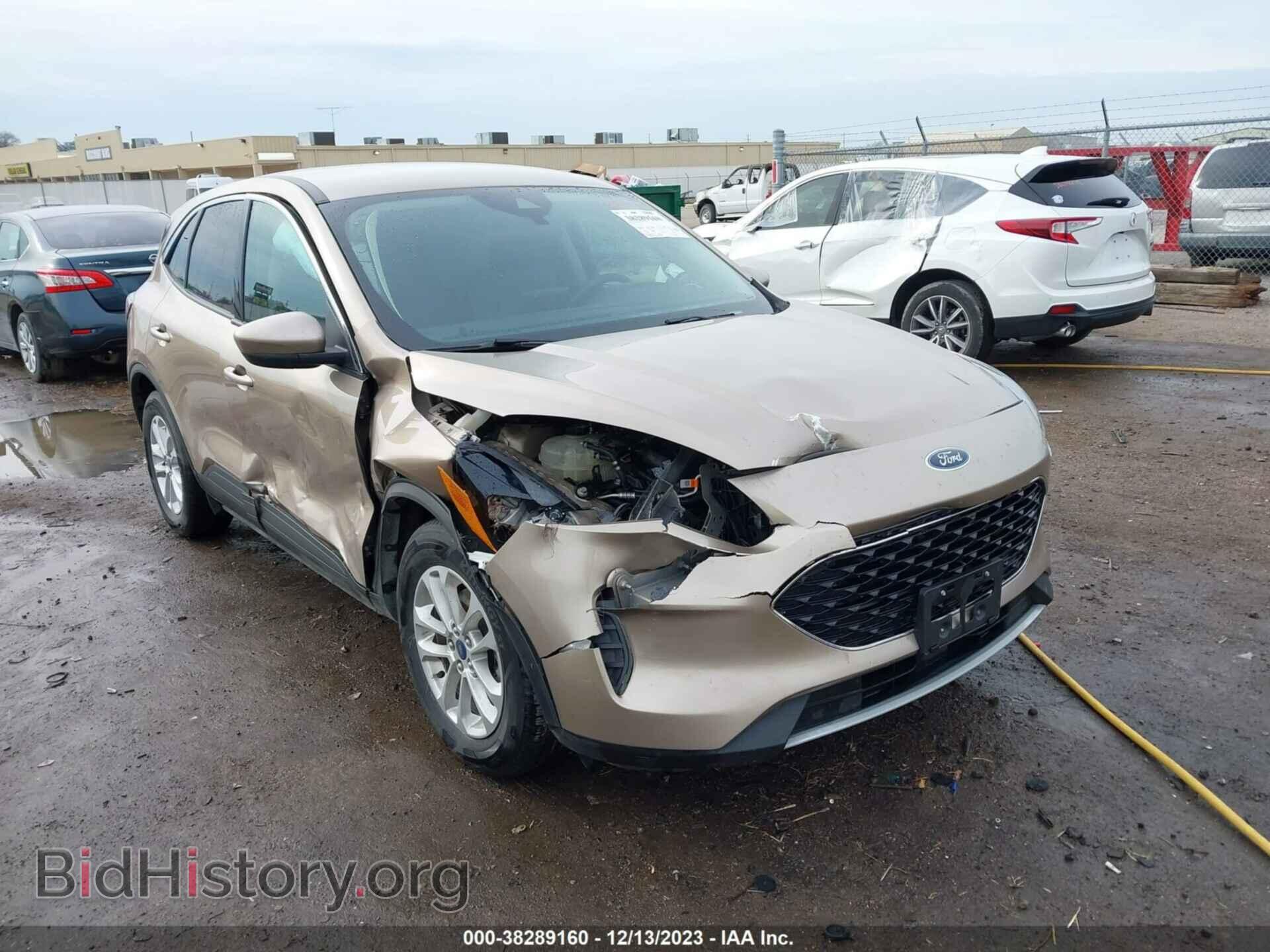 Фотография 1FMCU0G6XLUA37061 - FORD ESCAPE 2020