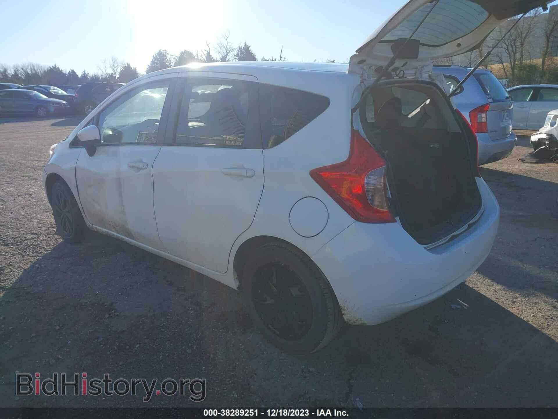 2015 NISSAN VERSA NOTE - VIN: 3N1CE2CP2FL423096 - Фото 3
