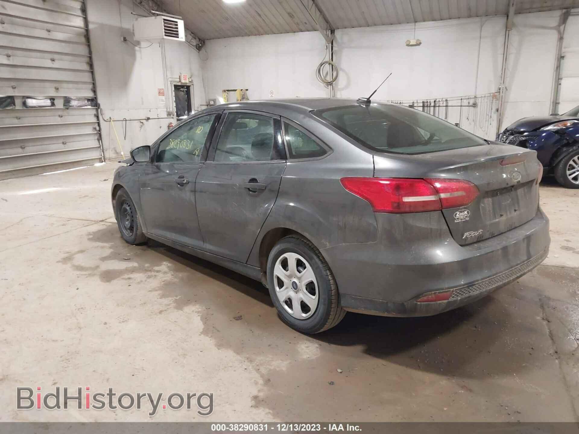 2017 FORD FOCUS - VIN: 1FADP3E22HL231930 - Фото 3