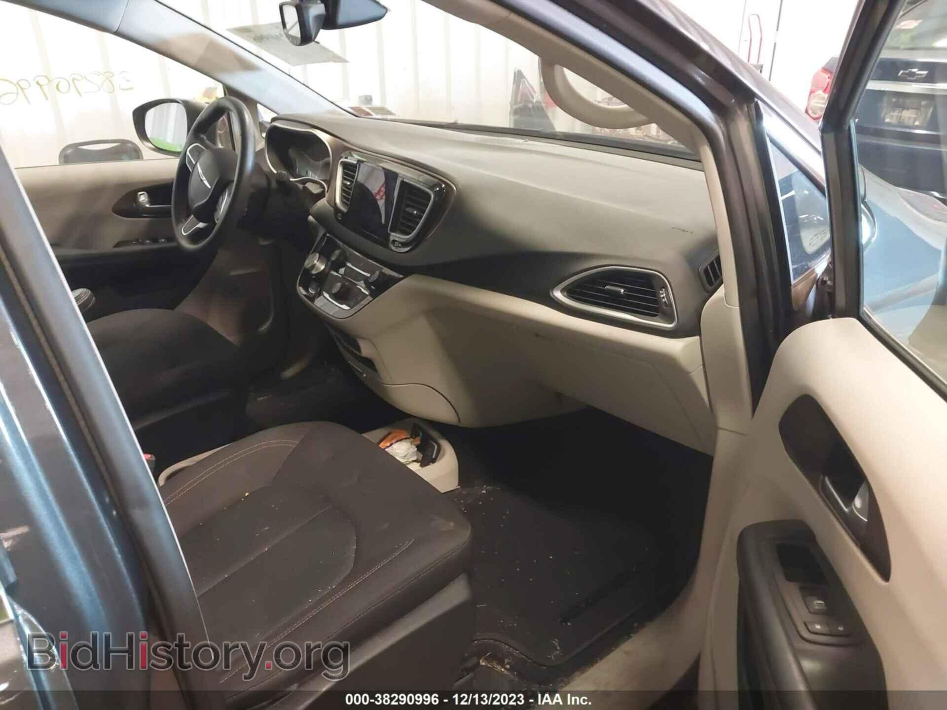 2017 CHRYSLER PACIFICA - VIN: 2C4RC1DG2HR551804 - Photo 5