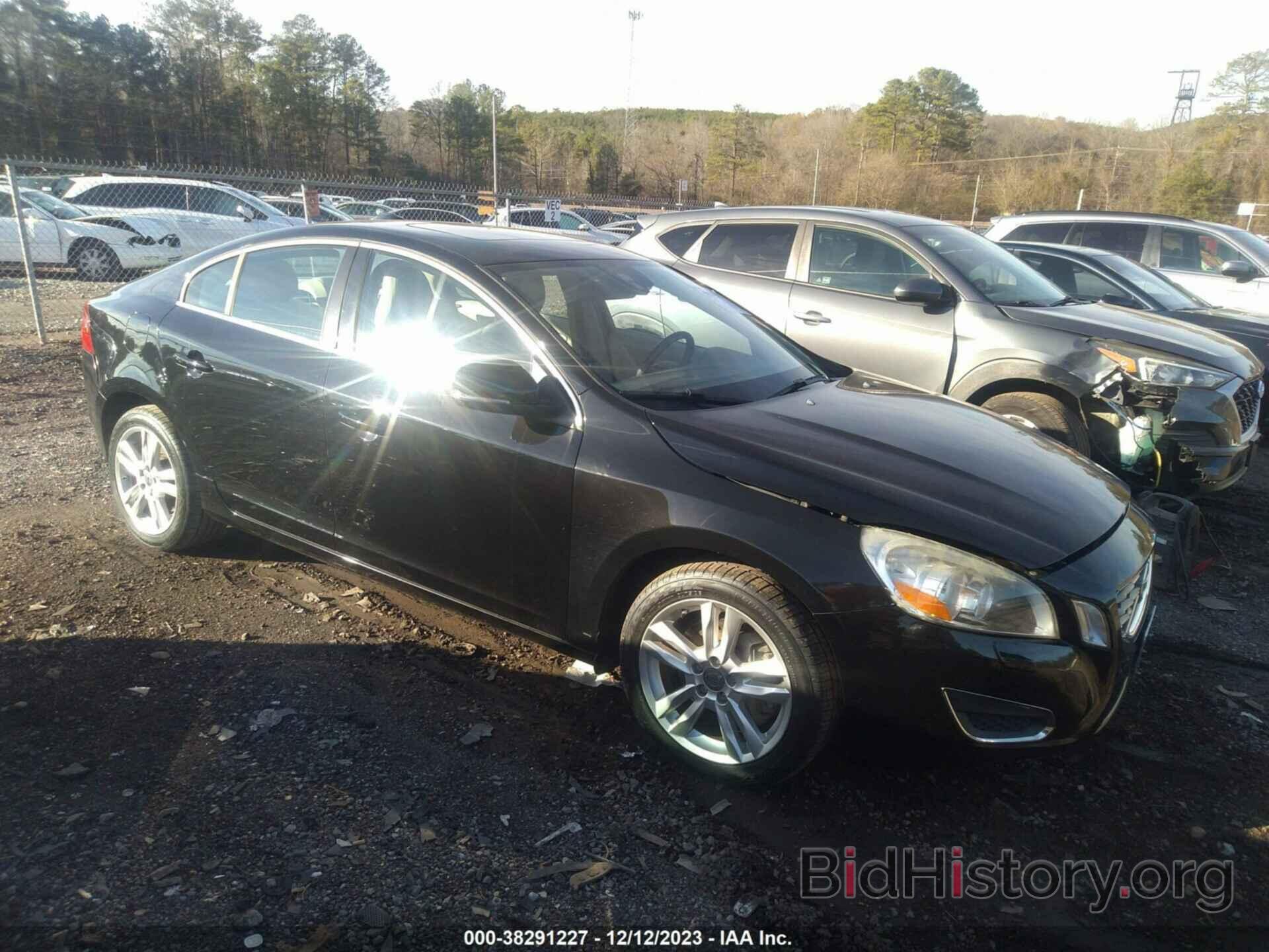 Photo YV1612FS0D1223838 - VOLVO S60 2013