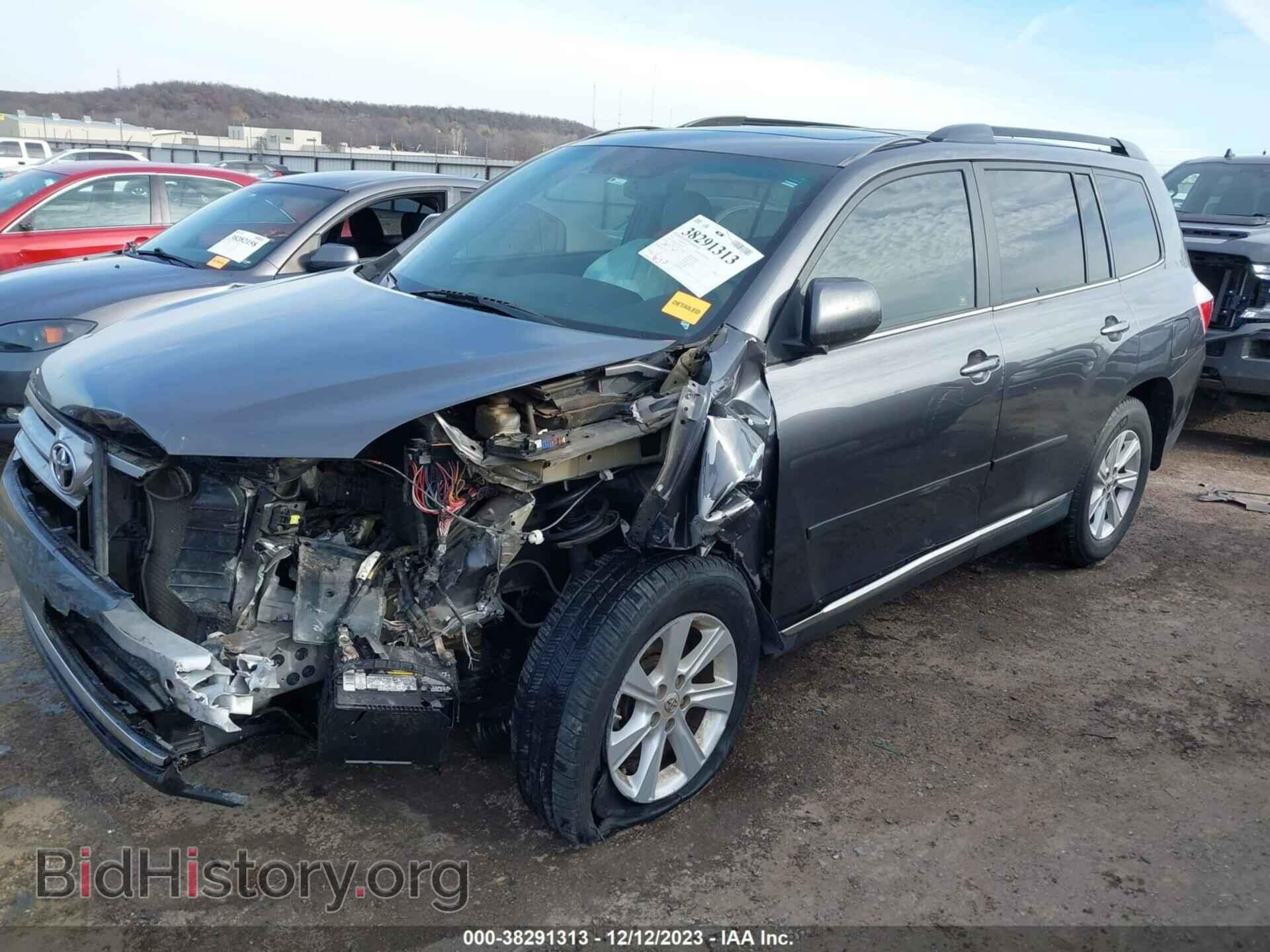 2011 TOYOTA HIGHLANDER - VIN: 5TDZK3EH0BS049071 - Фото 2
