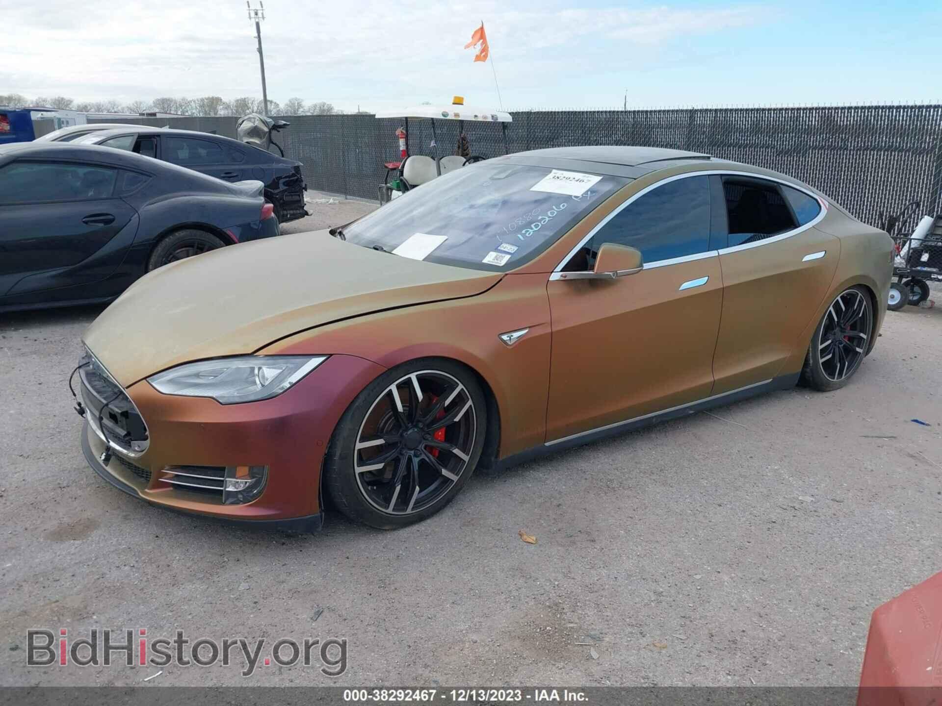 2016 TESLA MODEL S - VIN: 5YJSA1E40GF120206 - Photo 2