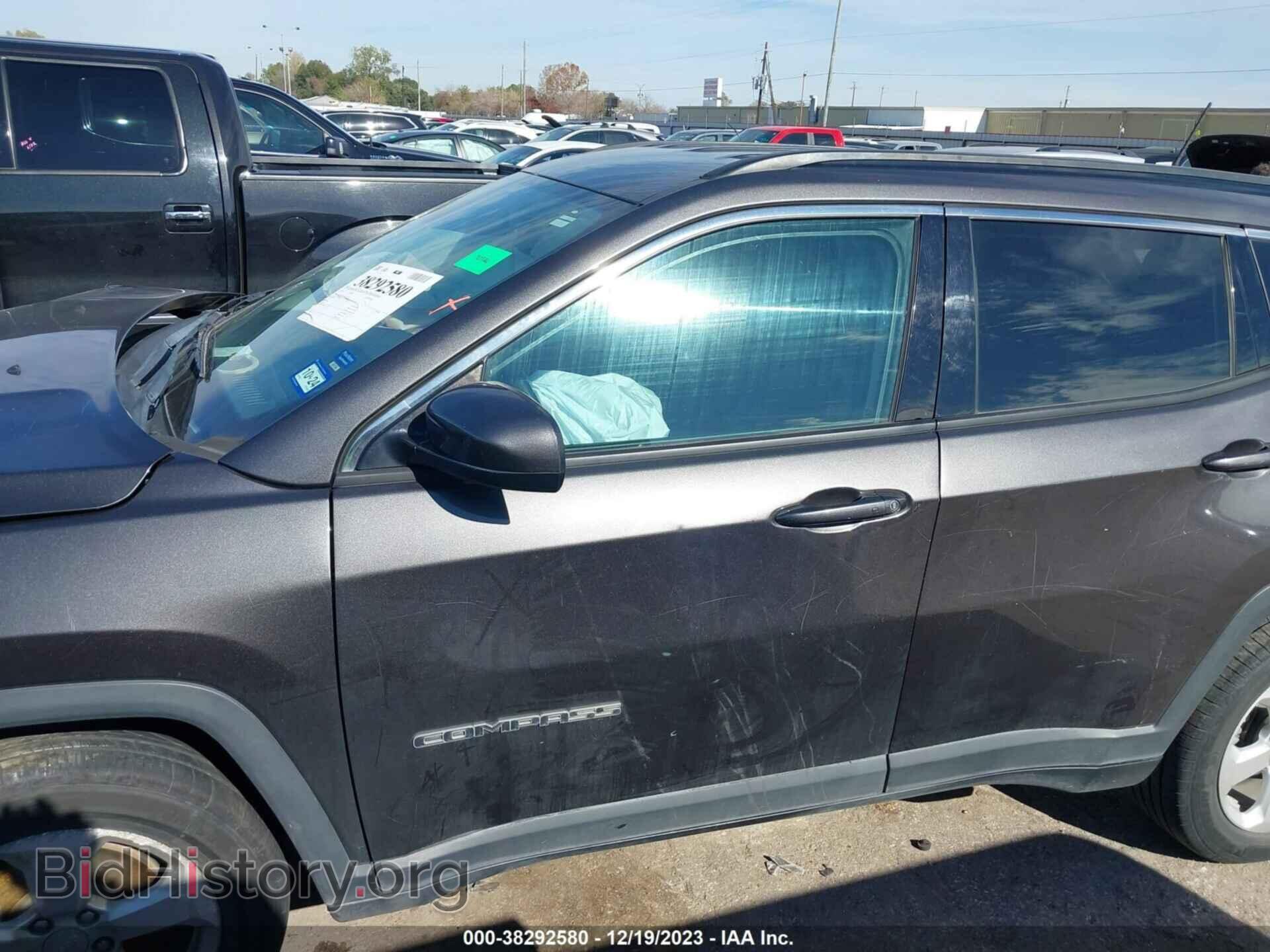 2019 JEEP COMPASS - VIN: 3C4NJDBB5KT595264 - Фото 14